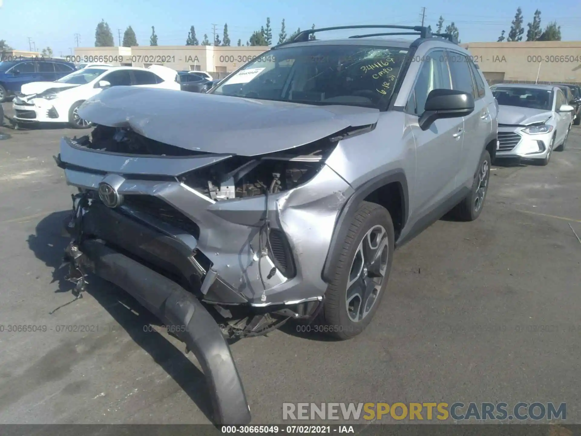 2 Photograph of a damaged car JTMH1RFV2KD512345 TOYOTA RAV4 2019