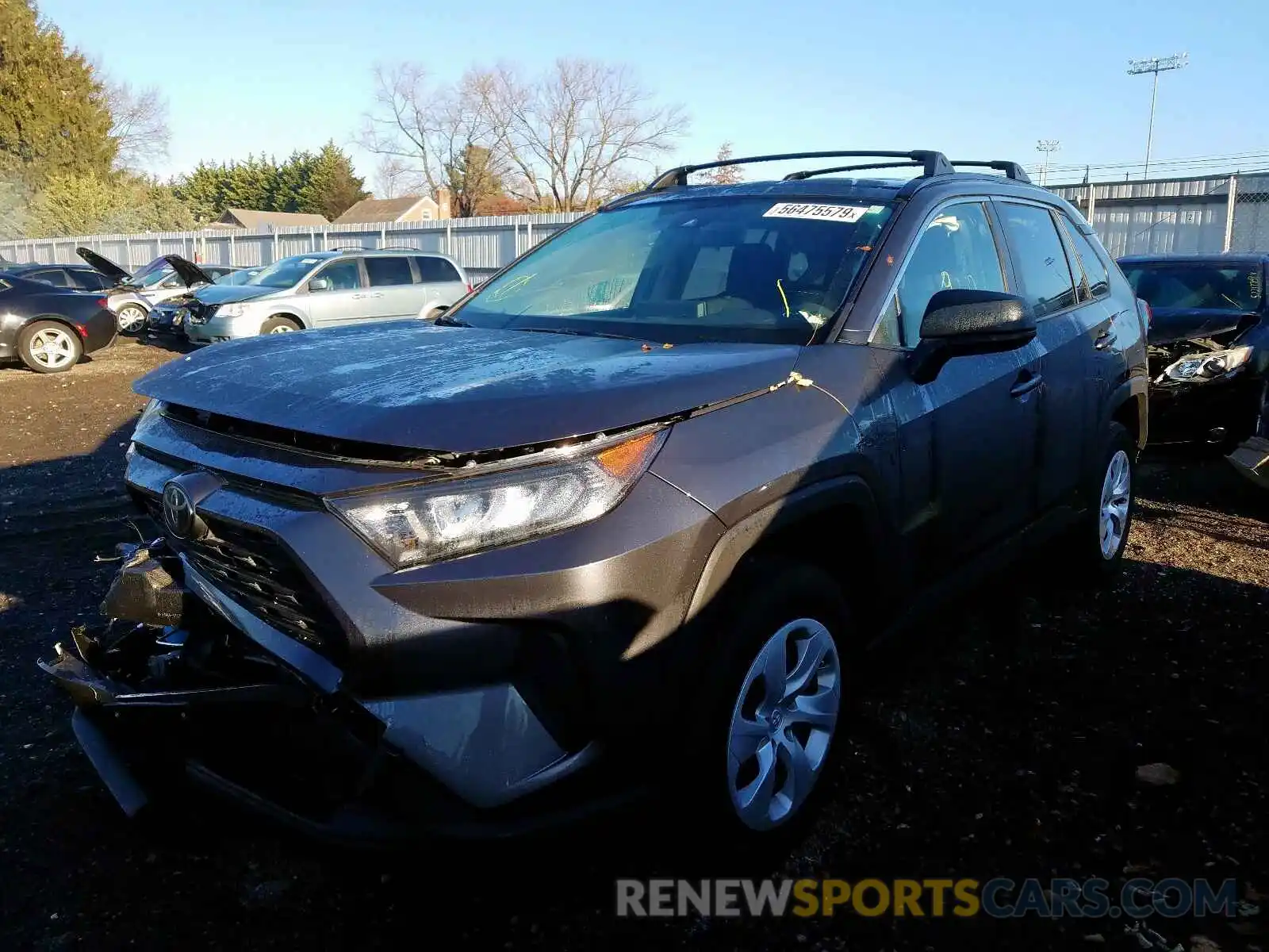 2 Photograph of a damaged car JTMH1RFV2KJ007780 TOYOTA RAV4 2019