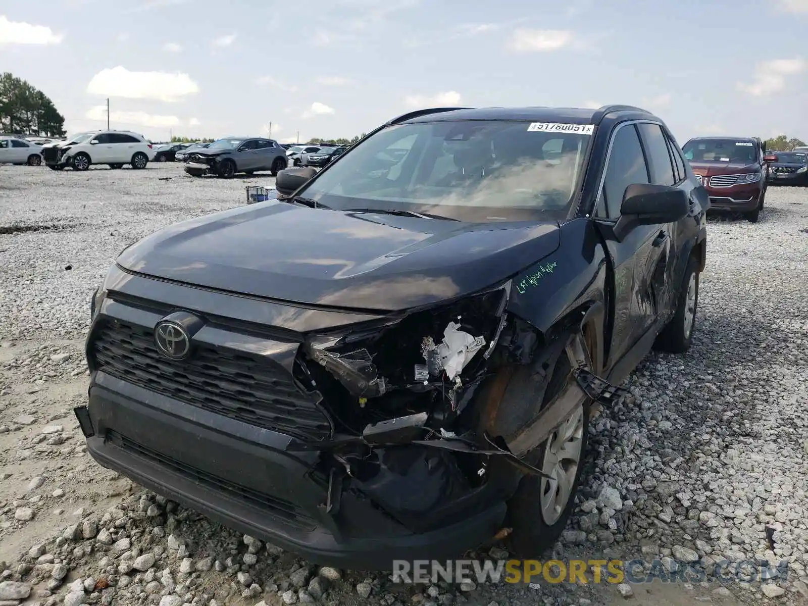 2 Photograph of a damaged car JTMH1RFV2KJ014664 TOYOTA RAV4 2019