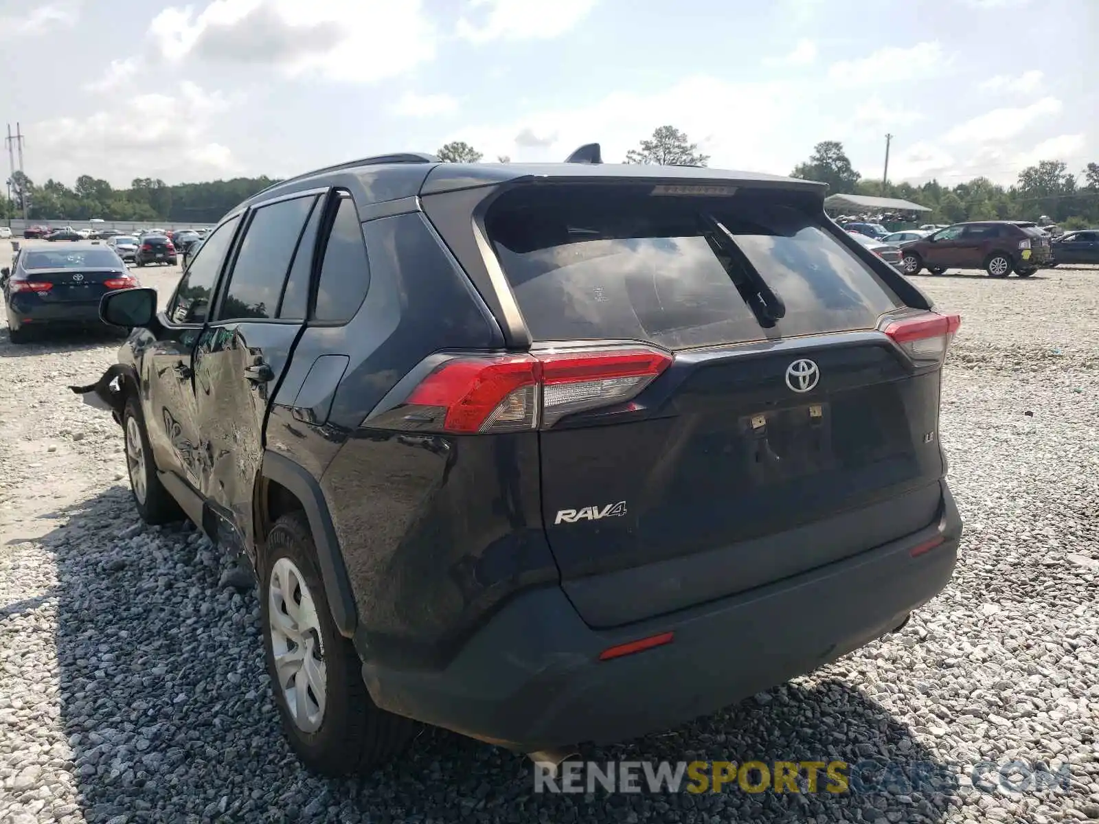 3 Photograph of a damaged car JTMH1RFV2KJ014664 TOYOTA RAV4 2019