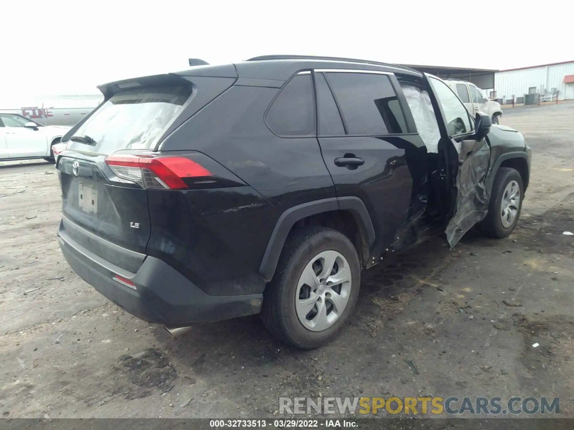 4 Photograph of a damaged car JTMH1RFV3KD004546 TOYOTA RAV4 2019