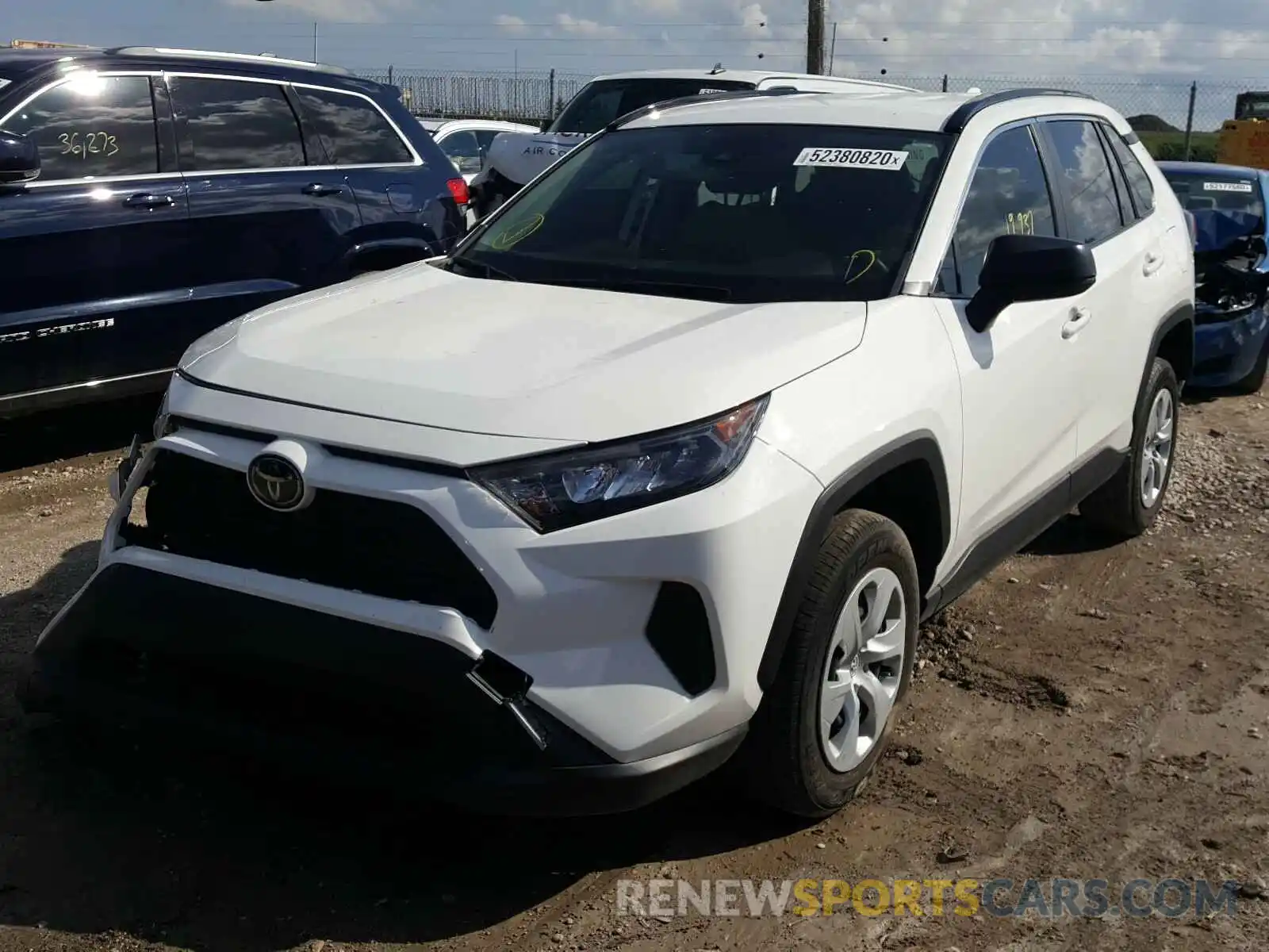 2 Photograph of a damaged car JTMH1RFV3KD507767 TOYOTA RAV4 2019