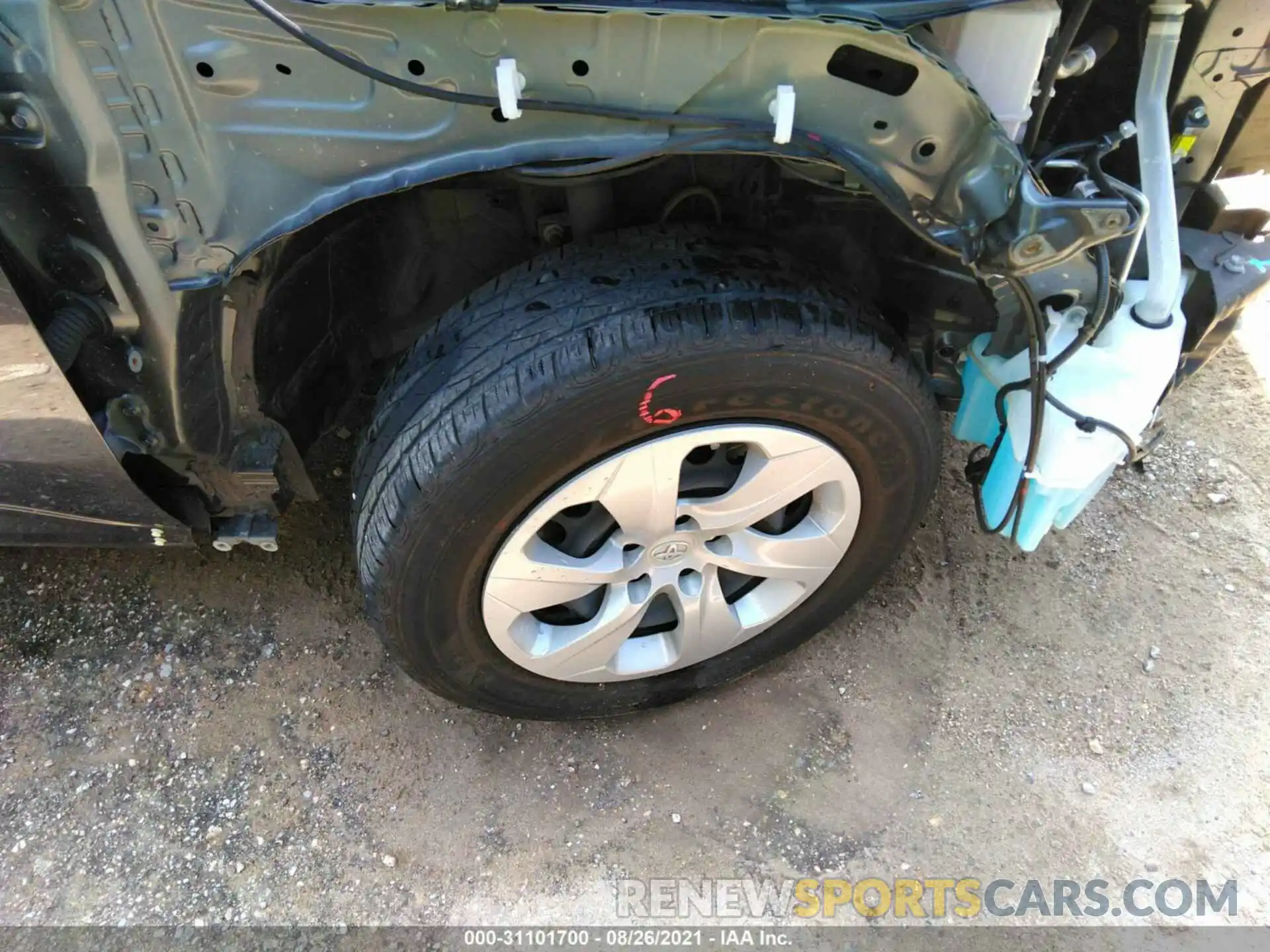 14 Photograph of a damaged car JTMH1RFV3KJ005004 TOYOTA RAV4 2019