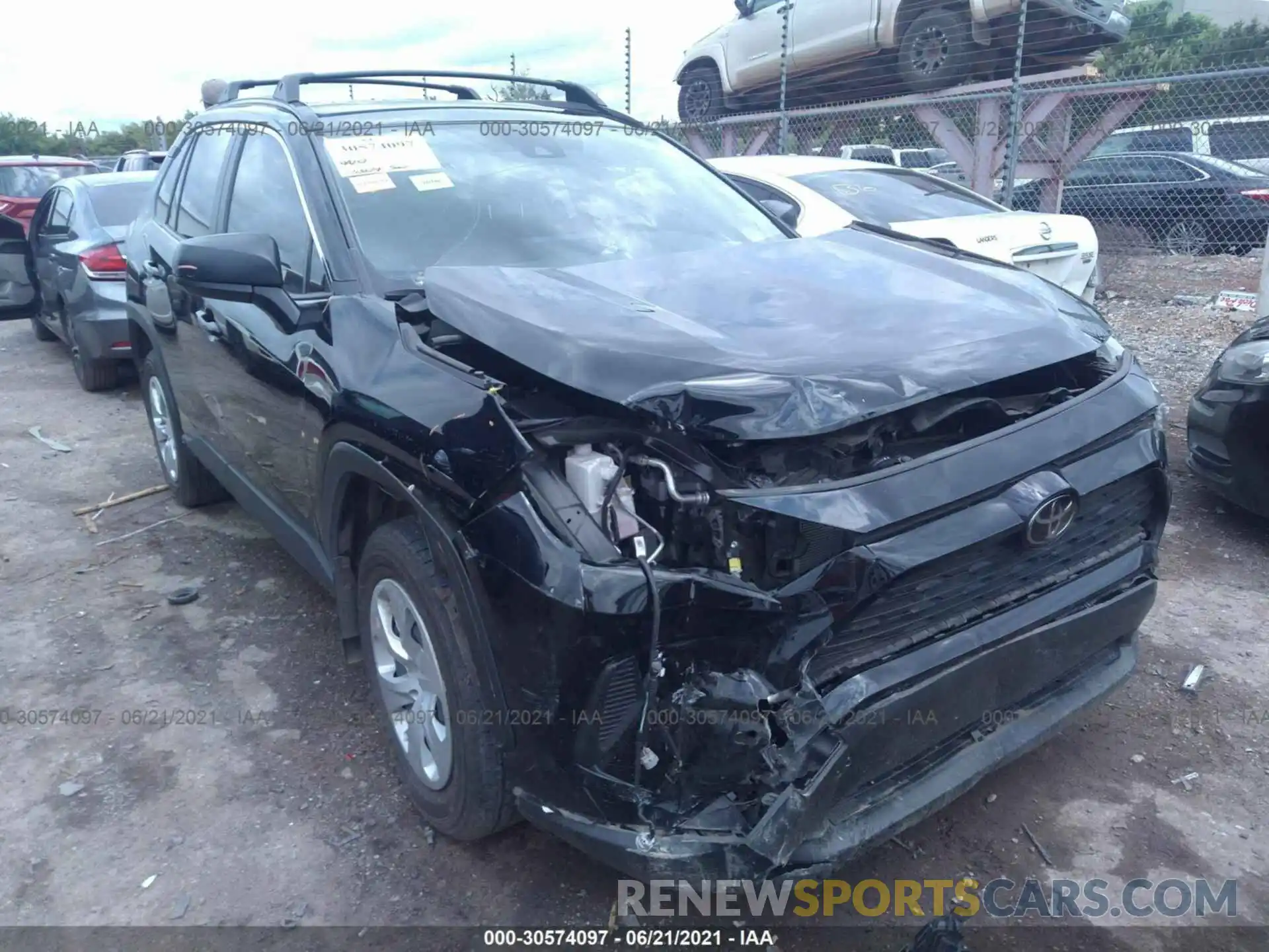 1 Photograph of a damaged car JTMH1RFV3KJ006136 TOYOTA RAV4 2019