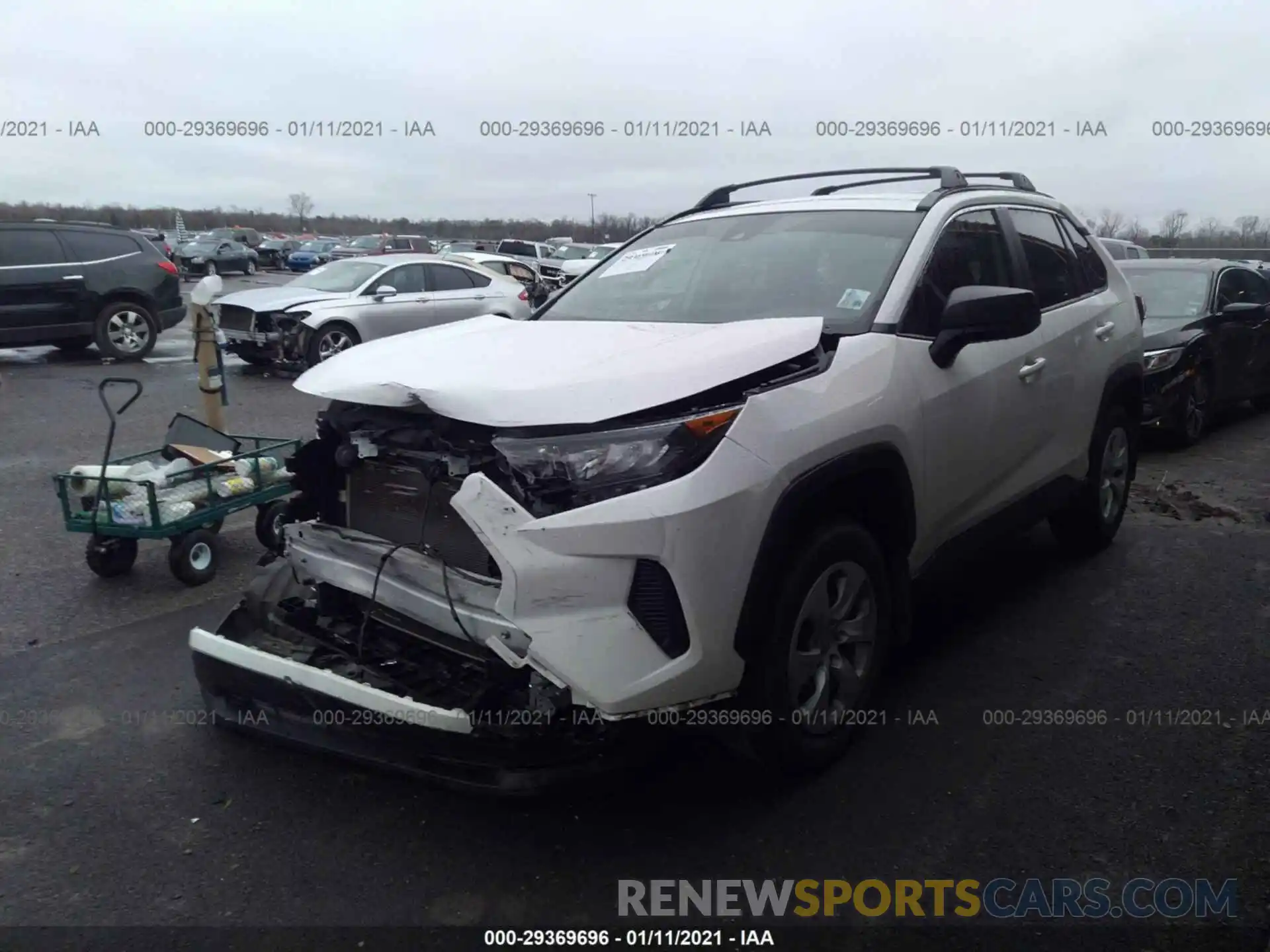 2 Photograph of a damaged car JTMH1RFV3KJ007030 TOYOTA RAV4 2019