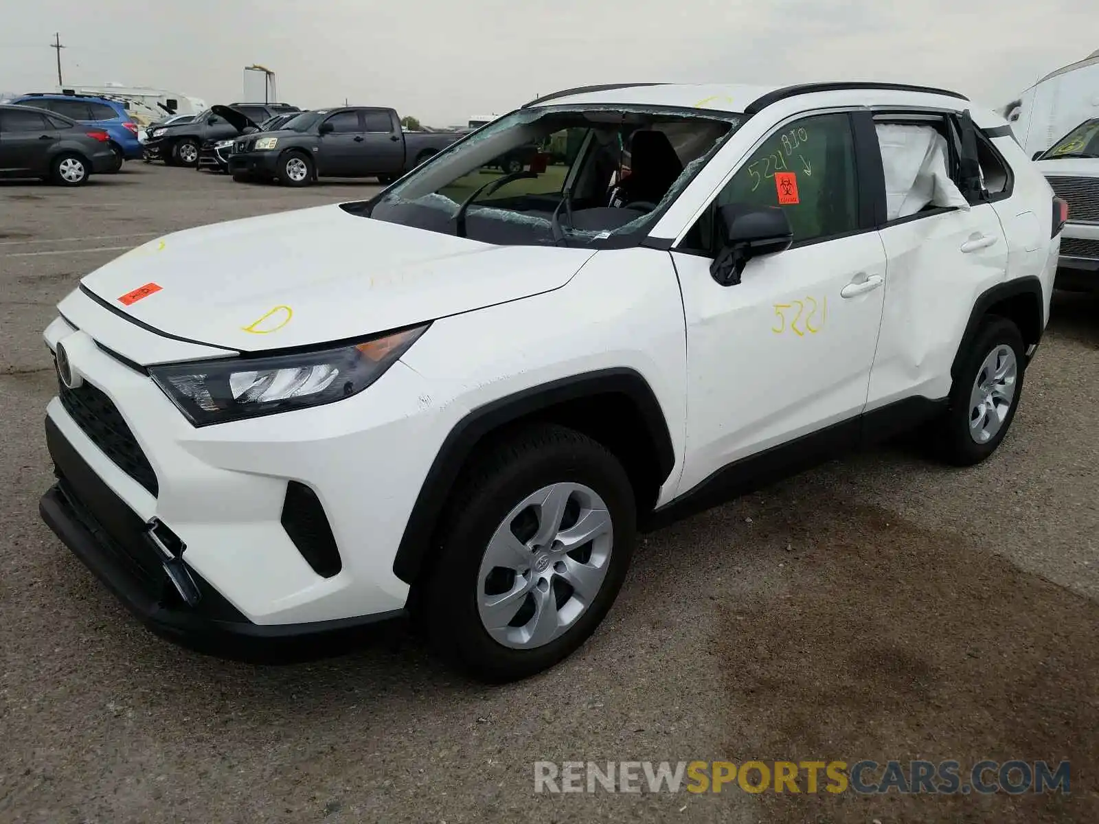 2 Photograph of a damaged car JTMH1RFV3KJ007500 TOYOTA RAV4 2019