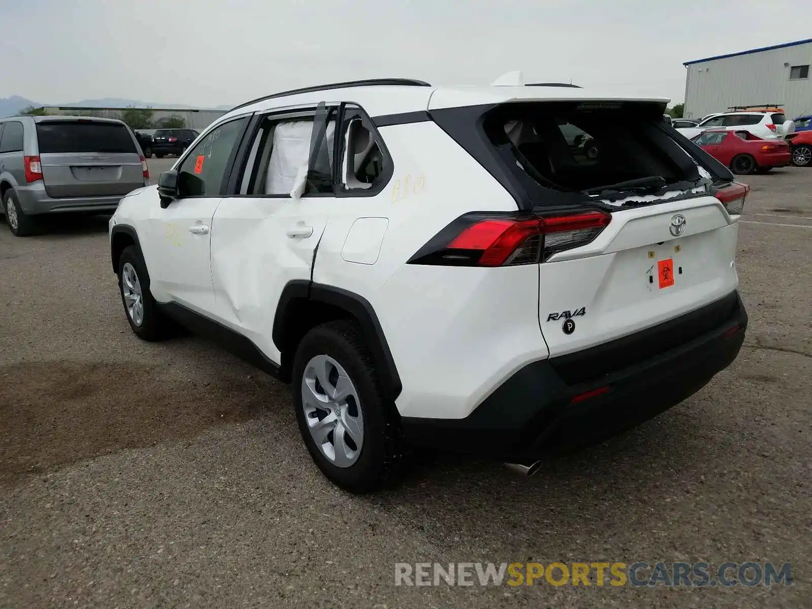 3 Фотография поврежденного автомобиля JTMH1RFV3KJ007500 TOYOTA RAV4 2019