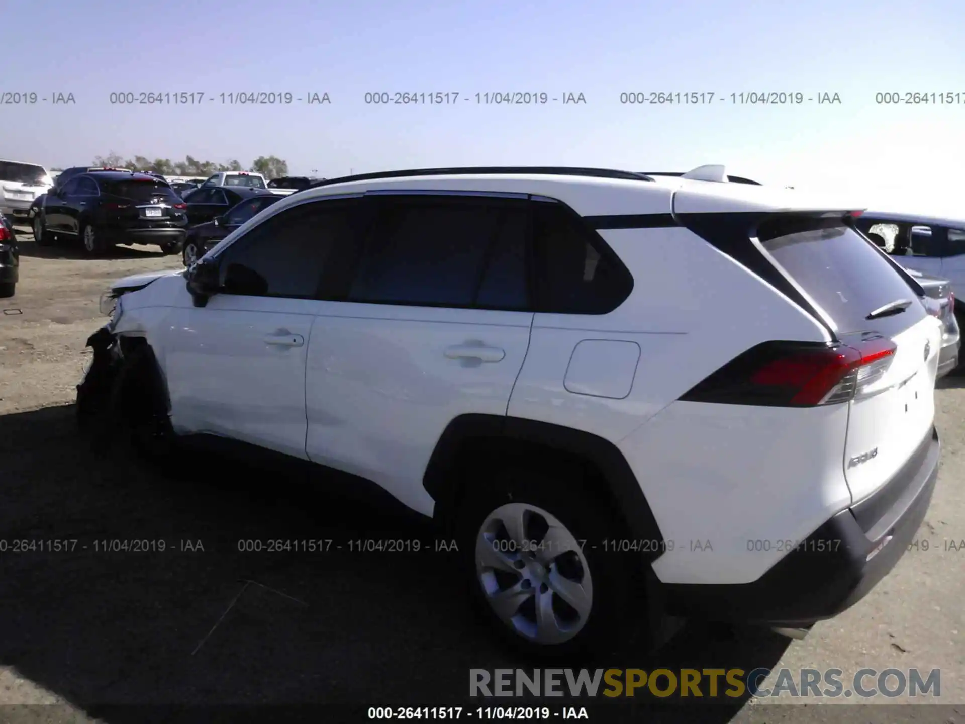 3 Фотография поврежденного автомобиля JTMH1RFV4KD004703 TOYOTA RAV4 2019