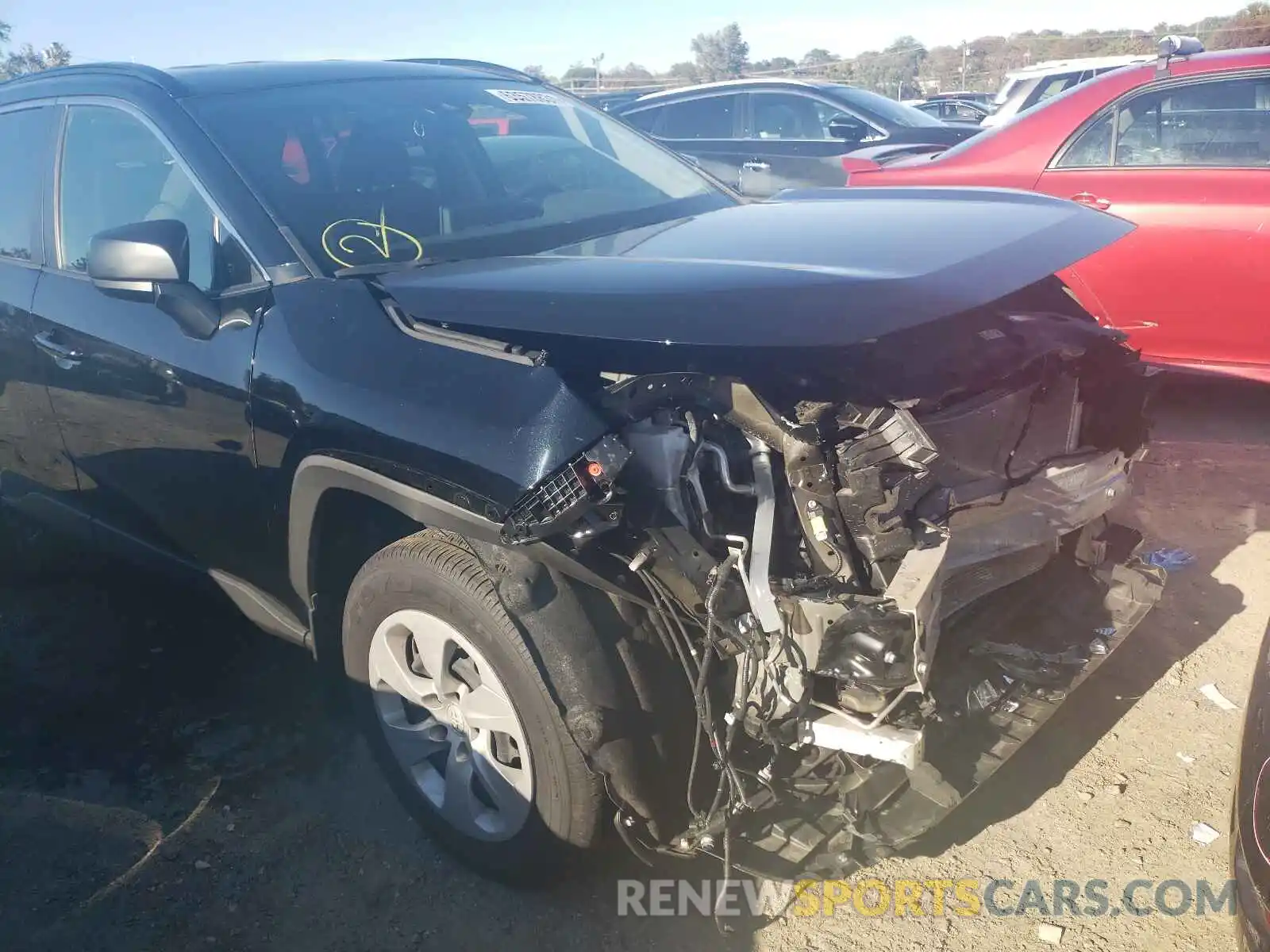 9 Photograph of a damaged car JTMH1RFV4KD013062 TOYOTA RAV4 2019