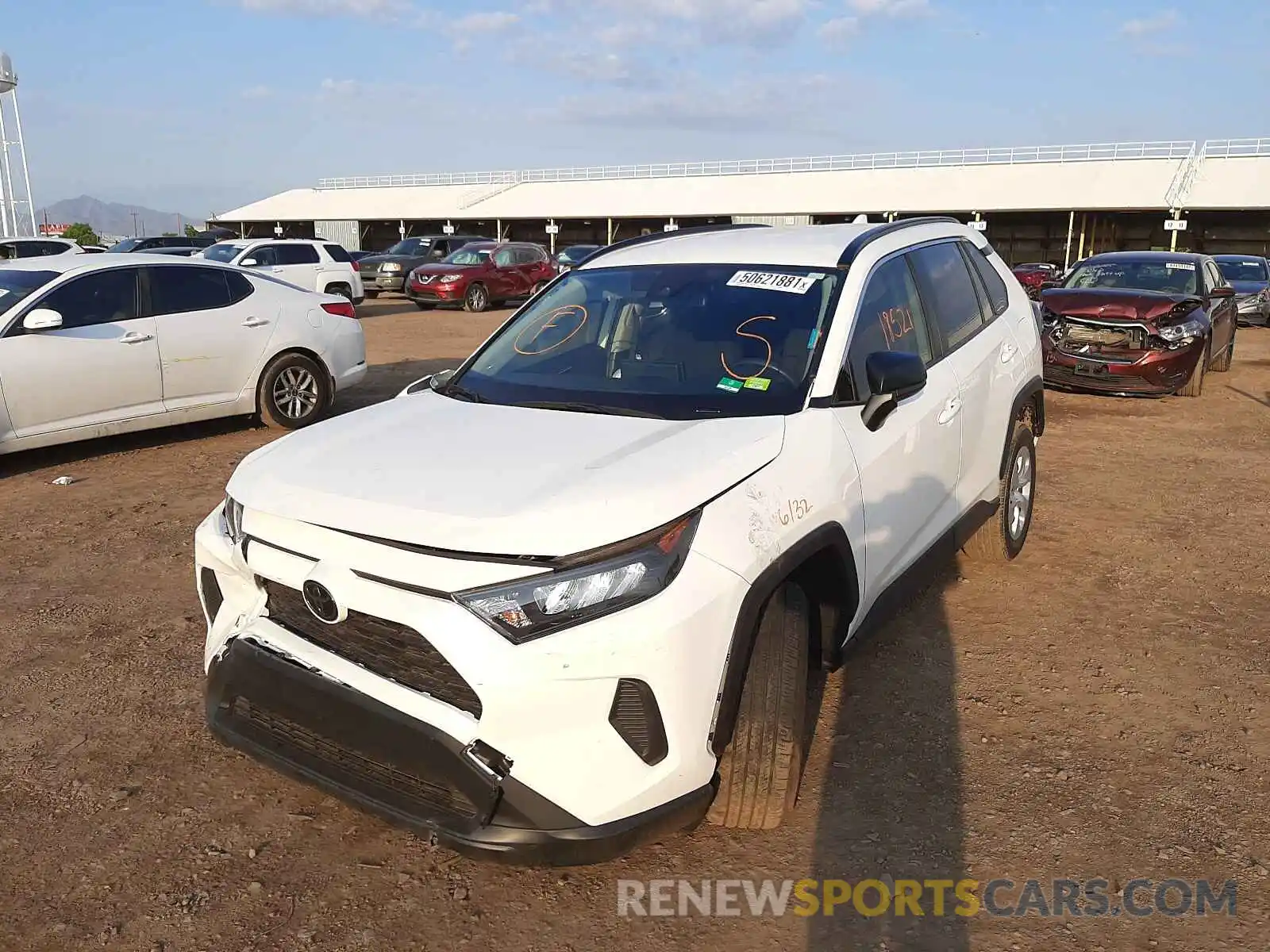 2 Фотография поврежденного автомобиля JTMH1RFV4KD018441 TOYOTA RAV4 2019