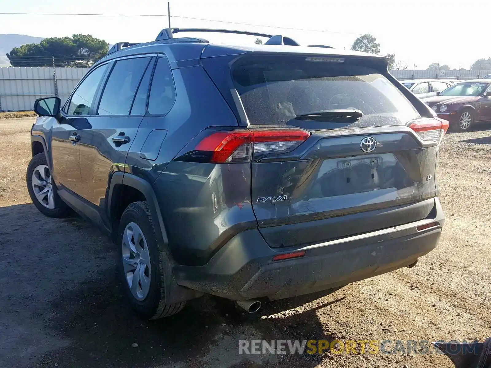 3 Photograph of a damaged car JTMH1RFV4KD021985 TOYOTA RAV4 2019