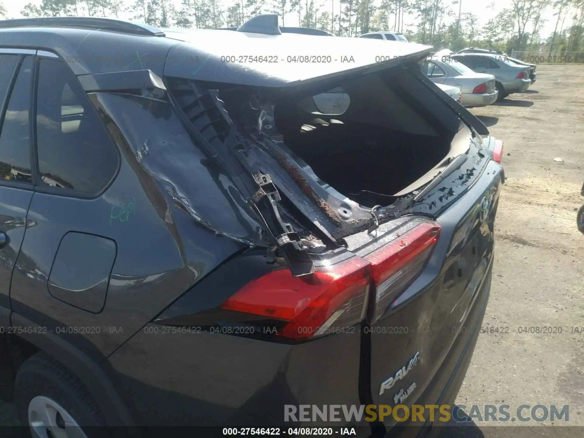 6 Photograph of a damaged car JTMH1RFV4KD022442 TOYOTA RAV4 2019