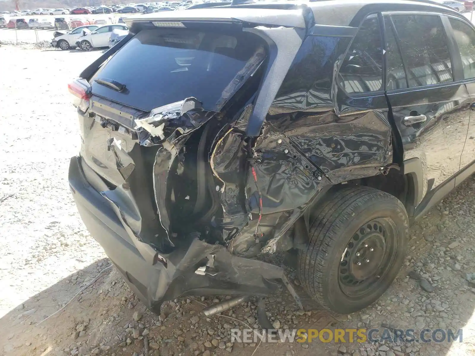 9 Фотография поврежденного автомобиля JTMH1RFV4KD029598 TOYOTA RAV4 2019