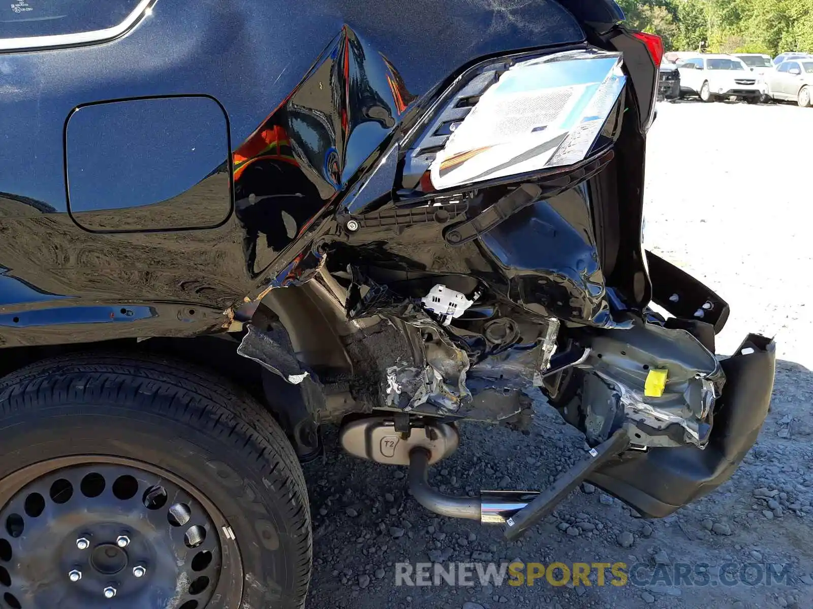 9 Photograph of a damaged car JTMH1RFV4KD036552 TOYOTA RAV4 2019