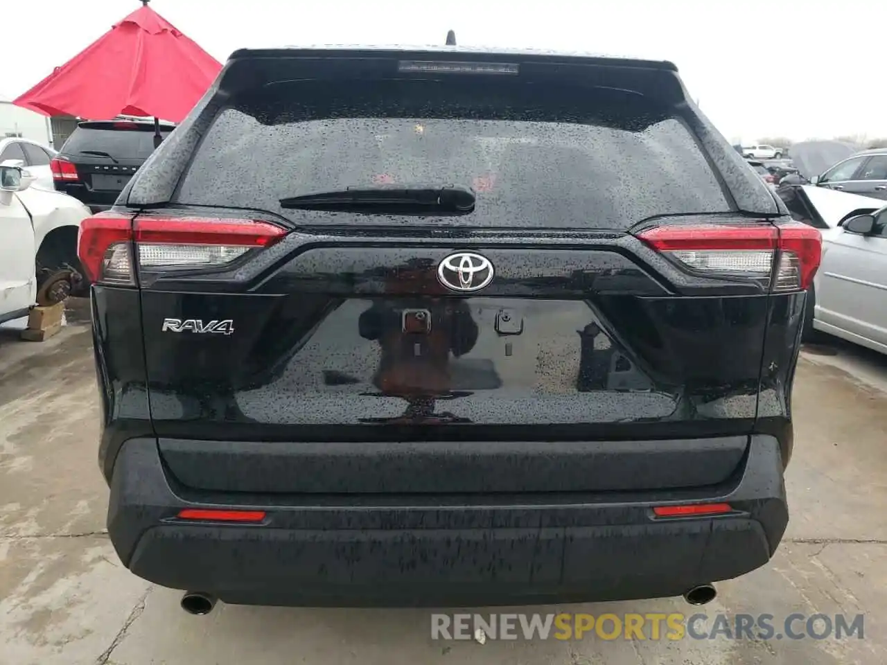 6 Photograph of a damaged car JTMH1RFV4KD504568 TOYOTA RAV4 2019