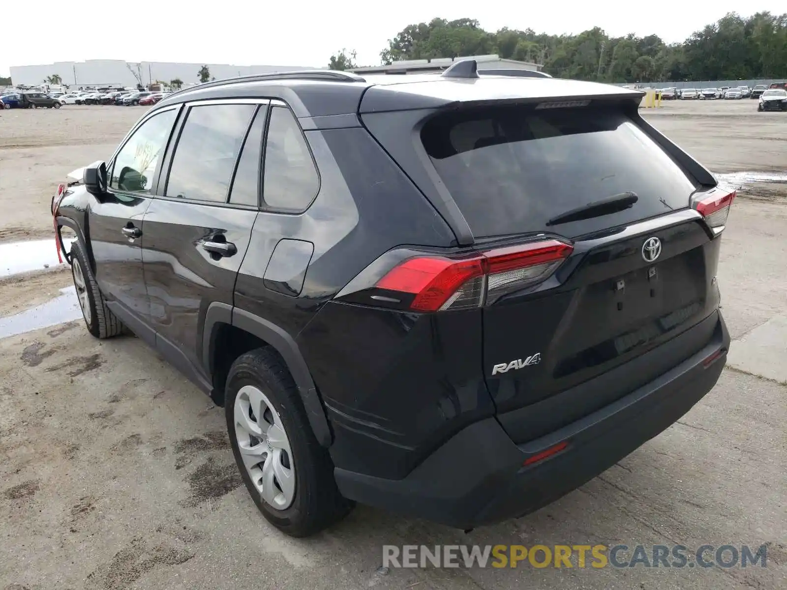 3 Photograph of a damaged car JTMH1RFV4KD517076 TOYOTA RAV4 2019