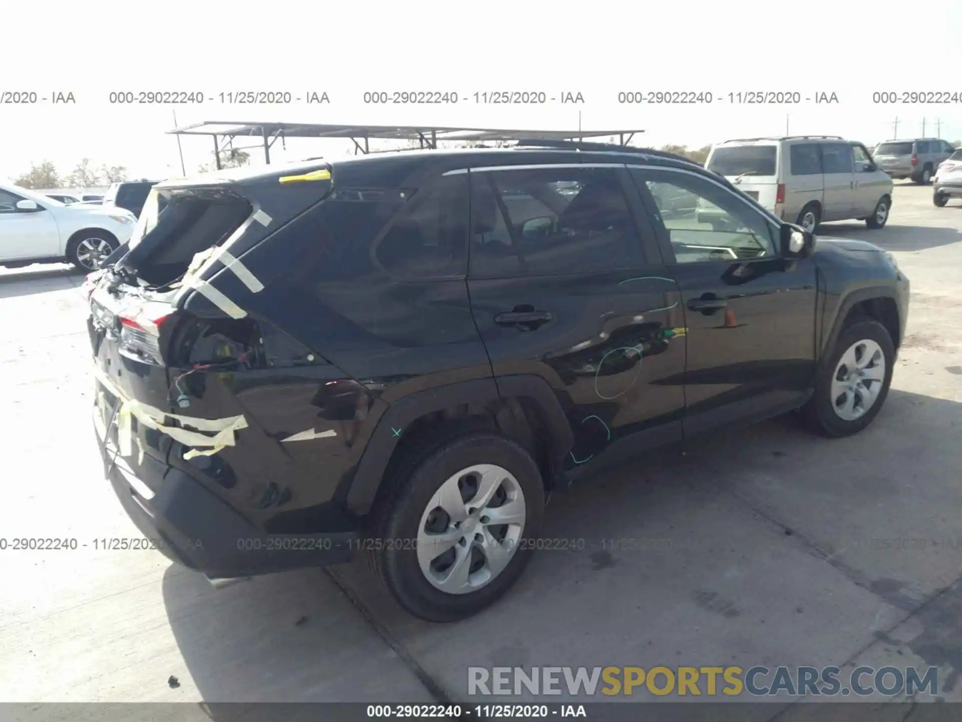 4 Photograph of a damaged car JTMH1RFV4KJ005013 TOYOTA RAV4 2019