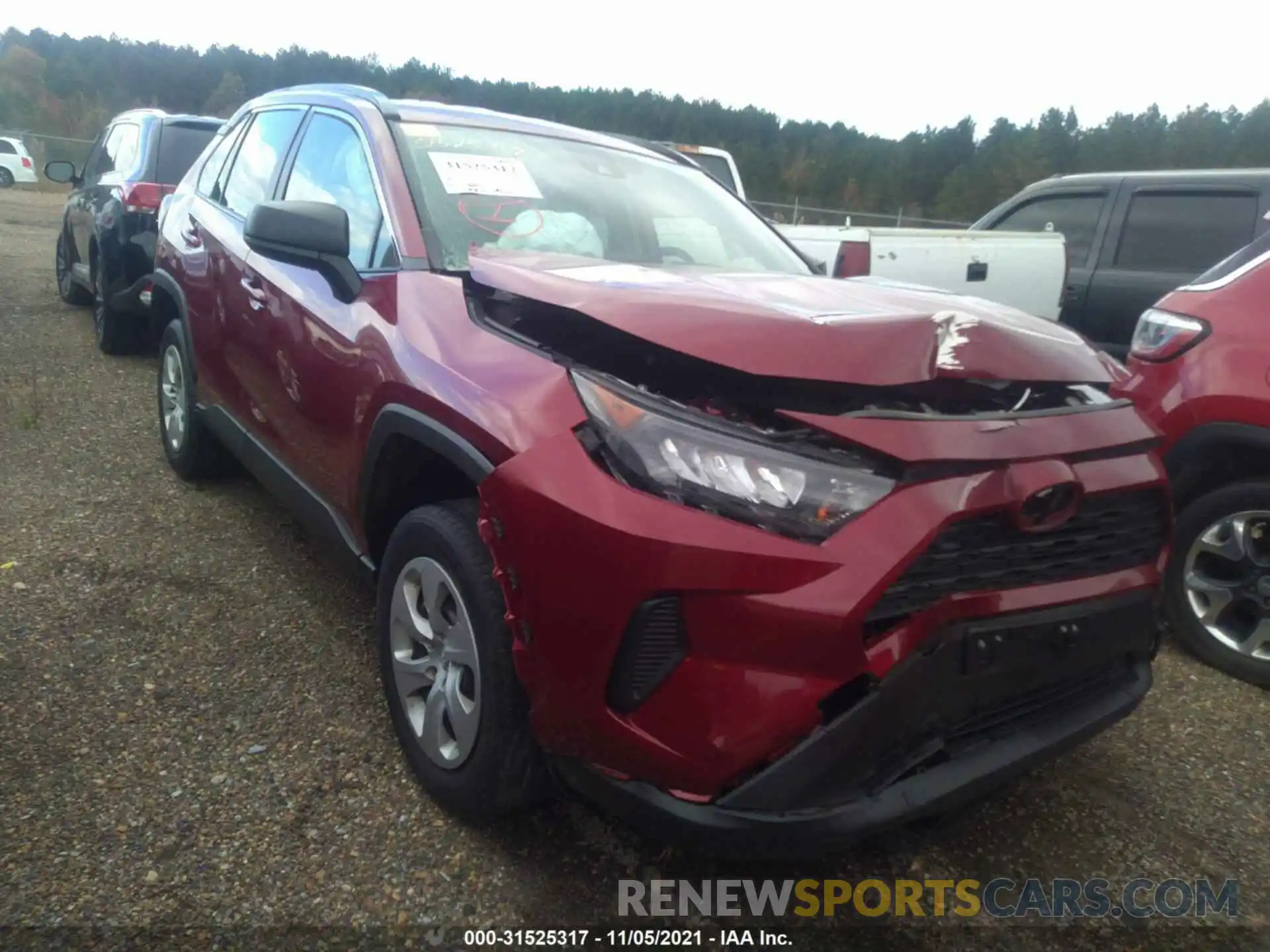 1 Photograph of a damaged car JTMH1RFV4KJ005111 TOYOTA RAV4 2019