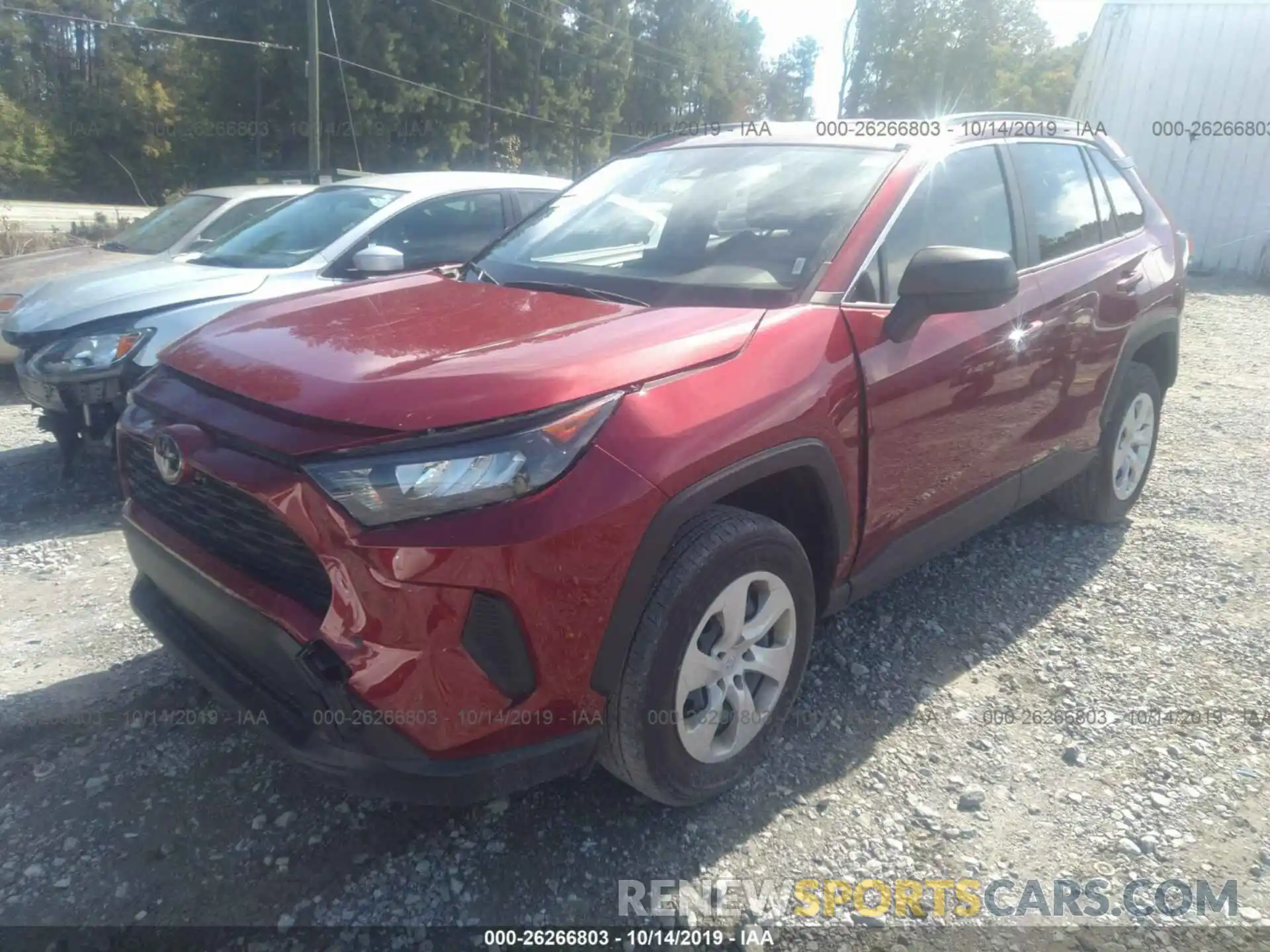 2 Photograph of a damaged car JTMH1RFV4KJ006078 TOYOTA RAV4 2019