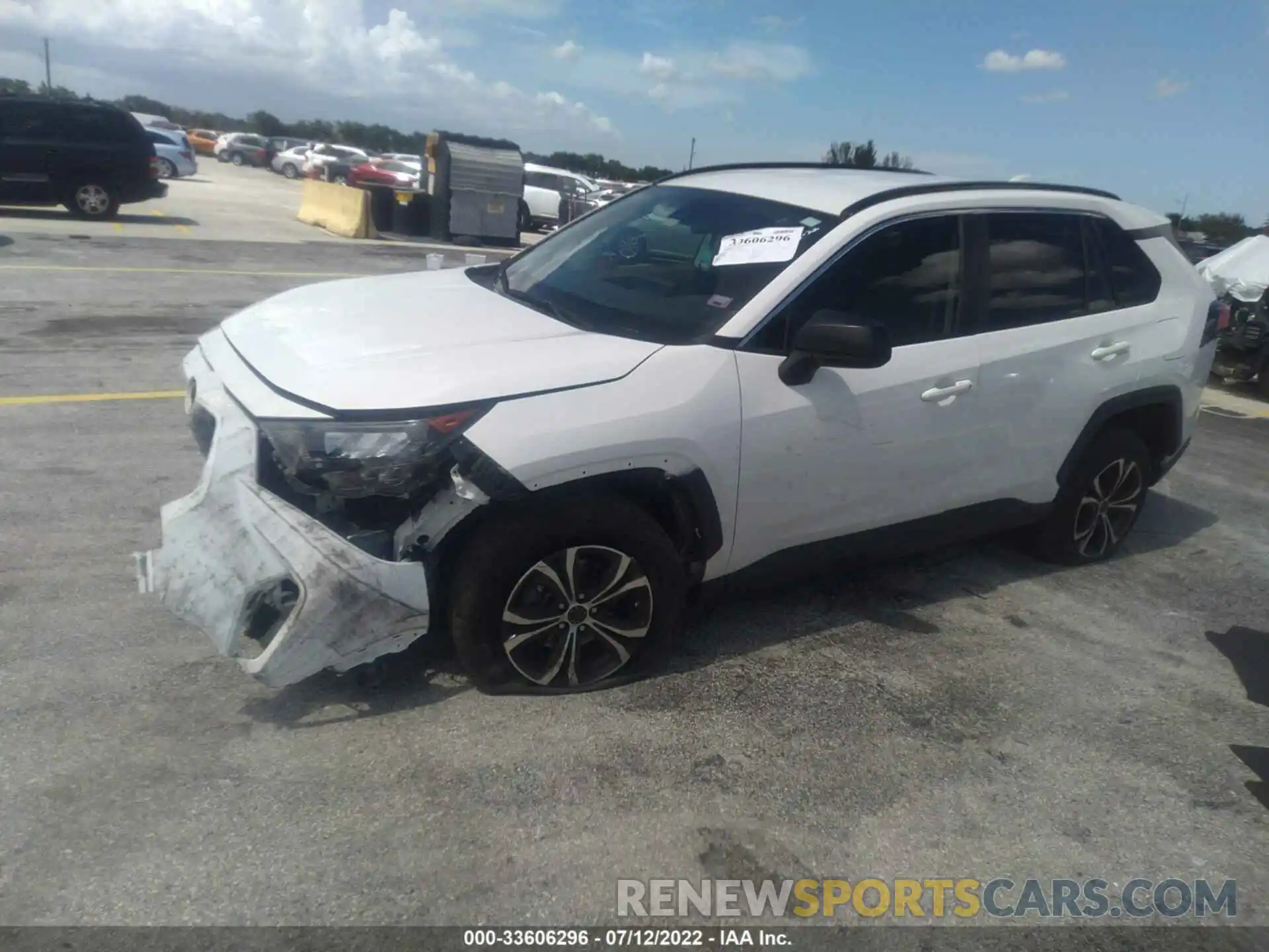 2 Photograph of a damaged car JTMH1RFV5KD022563 TOYOTA RAV4 2019