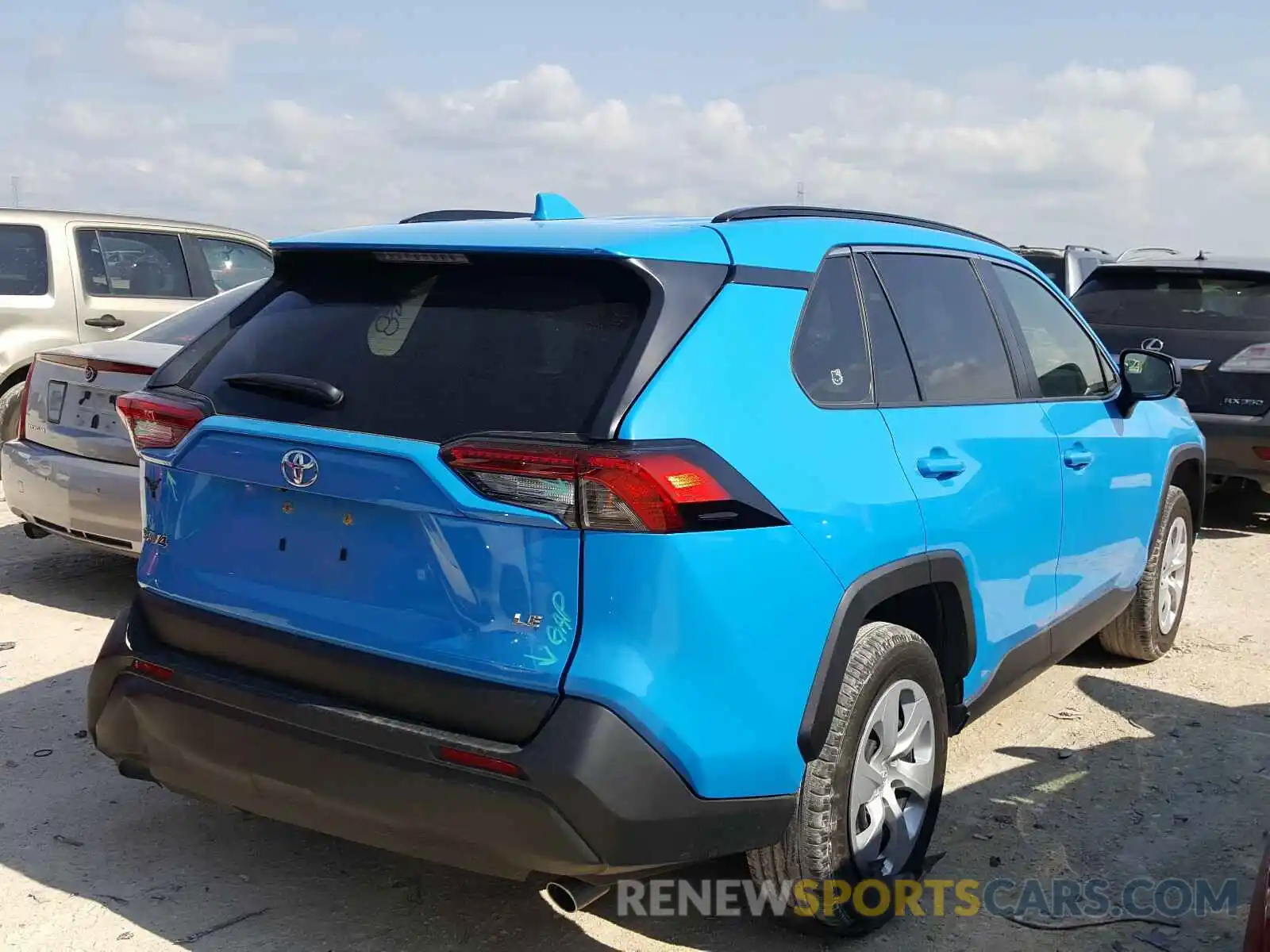 4 Фотография поврежденного автомобиля JTMH1RFV5KD023177 TOYOTA RAV4 2019