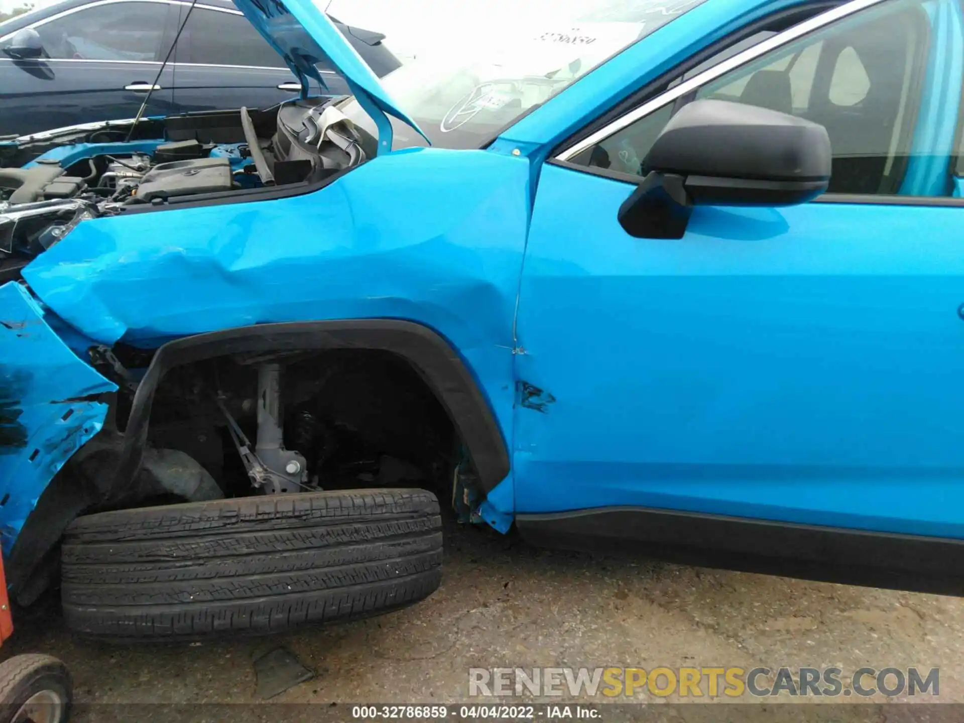 6 Photograph of a damaged car JTMH1RFV5KD023910 TOYOTA RAV4 2019