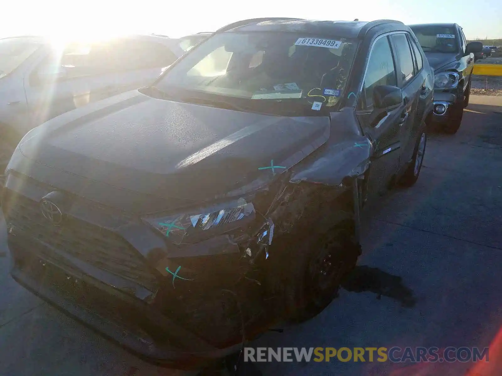 2 Photograph of a damaged car JTMH1RFV5KD035961 TOYOTA RAV4 2019