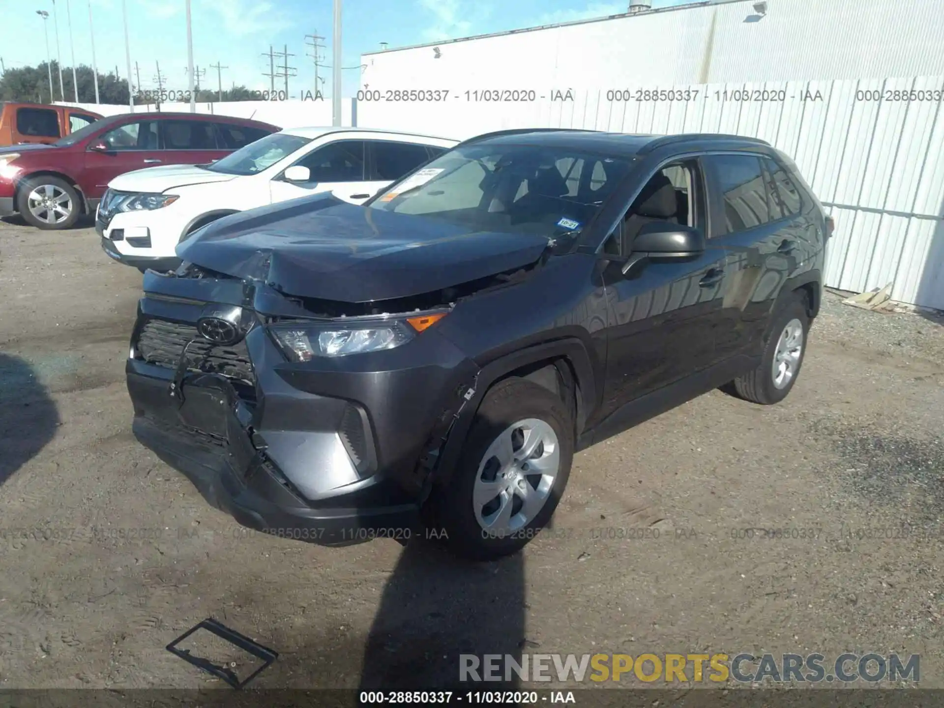 2 Photograph of a damaged car JTMH1RFV5KD042277 TOYOTA RAV4 2019