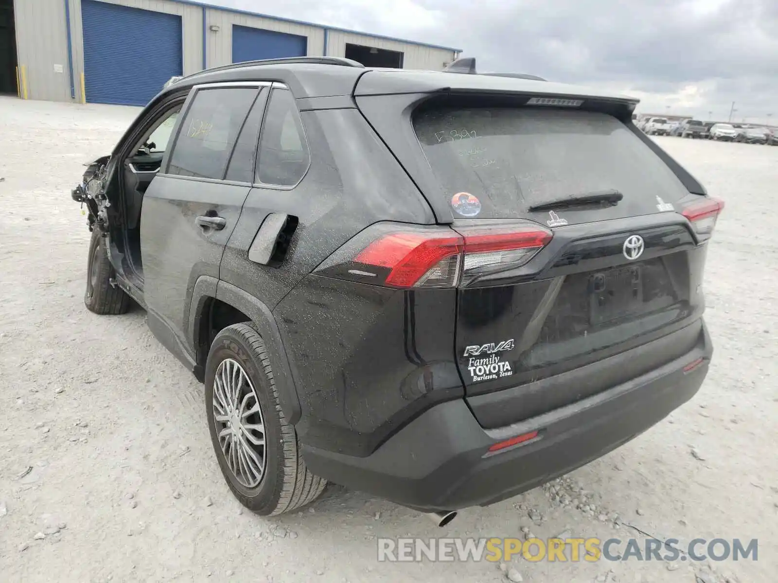 3 Photograph of a damaged car JTMH1RFV5KD516616 TOYOTA RAV4 2019