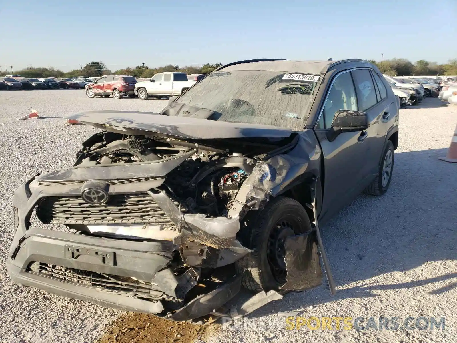 2 Photograph of a damaged car JTMH1RFV5KJ001729 TOYOTA RAV4 2019