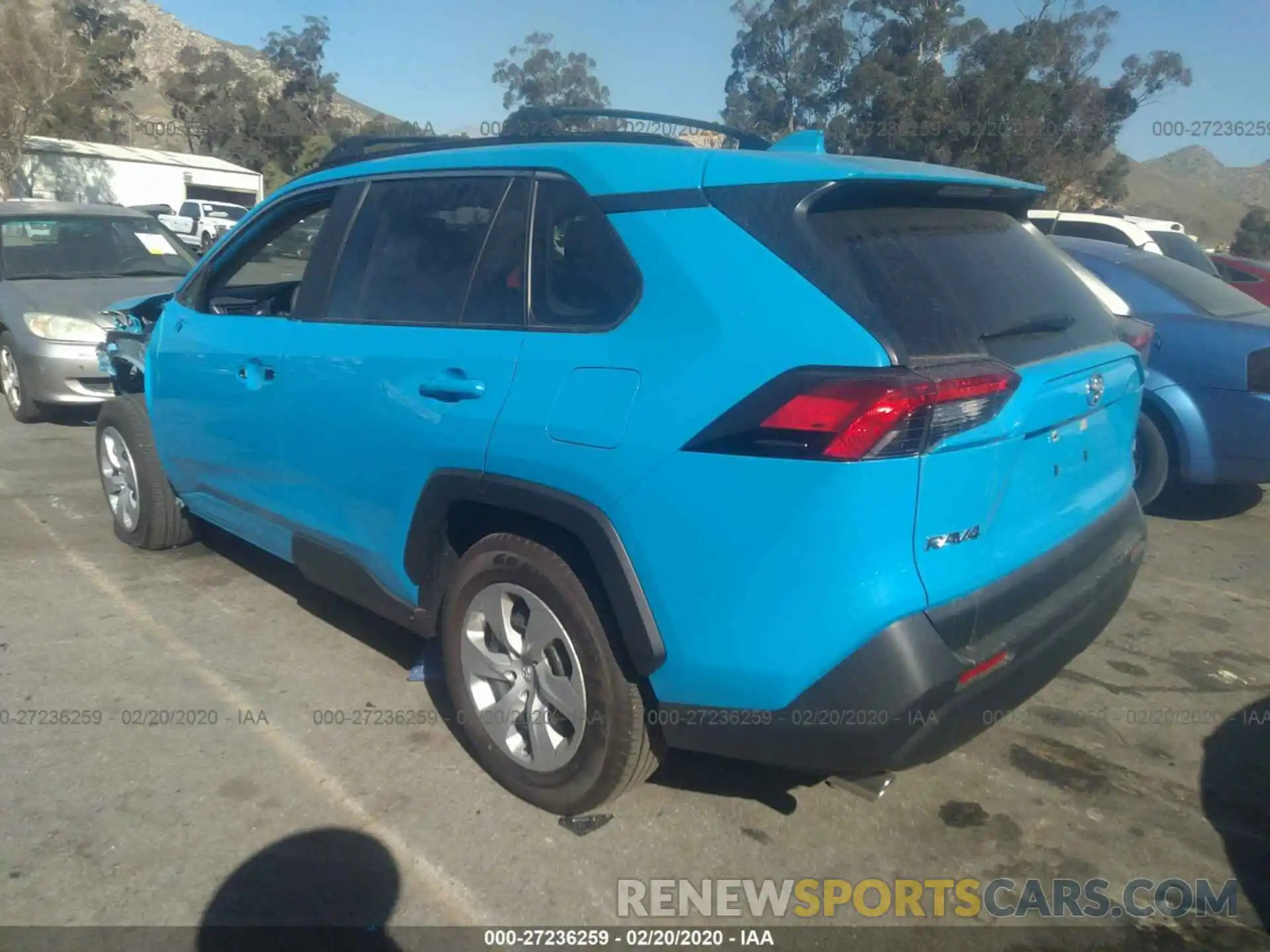 3 Photograph of a damaged car JTMH1RFV5KJ003044 TOYOTA RAV4 2019