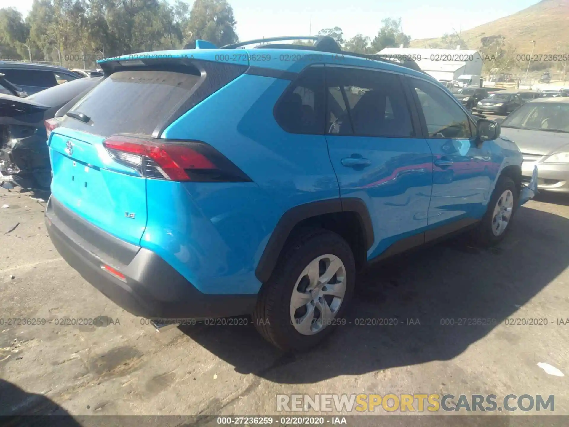 4 Photograph of a damaged car JTMH1RFV5KJ003044 TOYOTA RAV4 2019