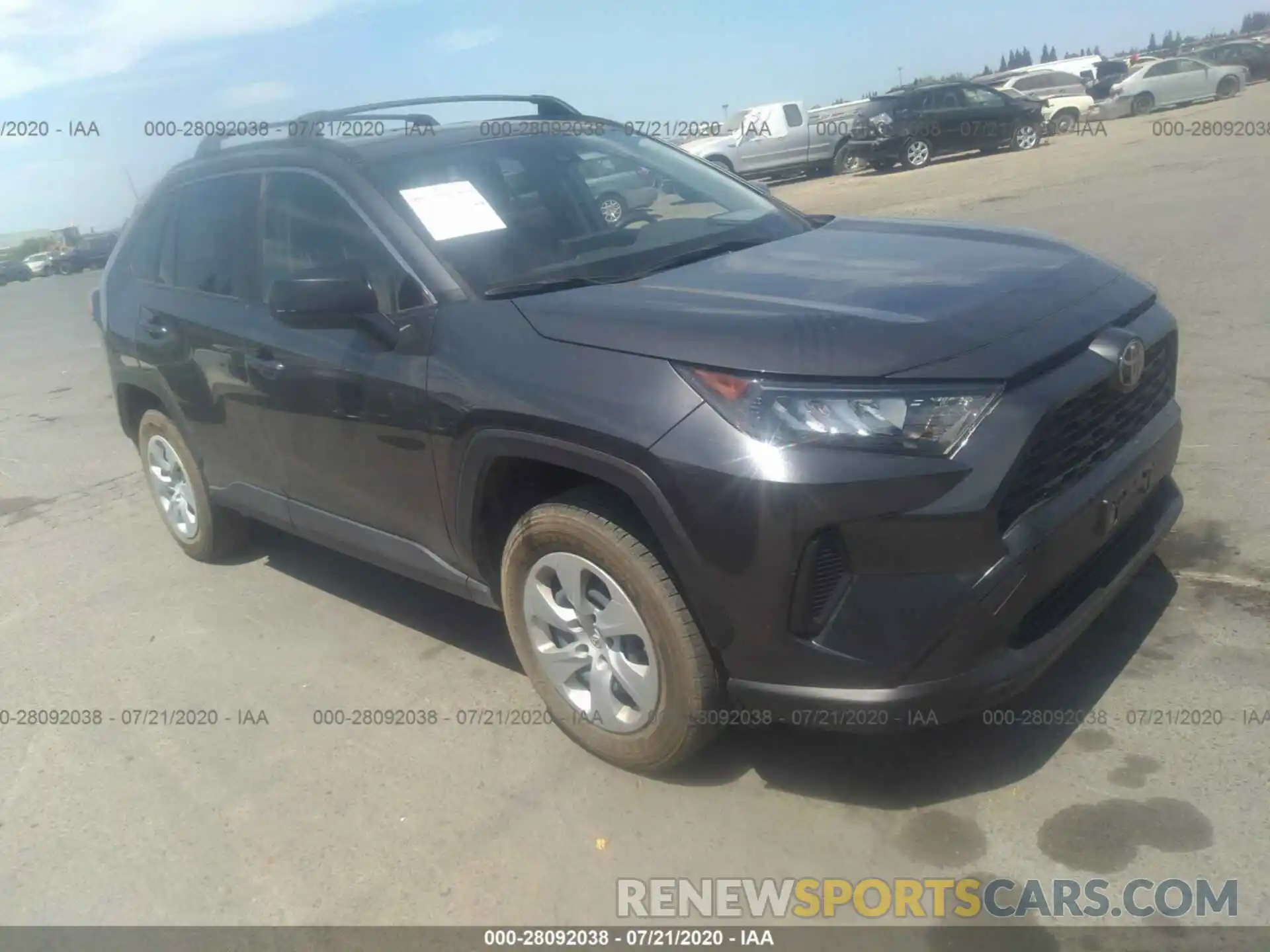 1 Photograph of a damaged car JTMH1RFV5KJ003724 TOYOTA RAV4 2019