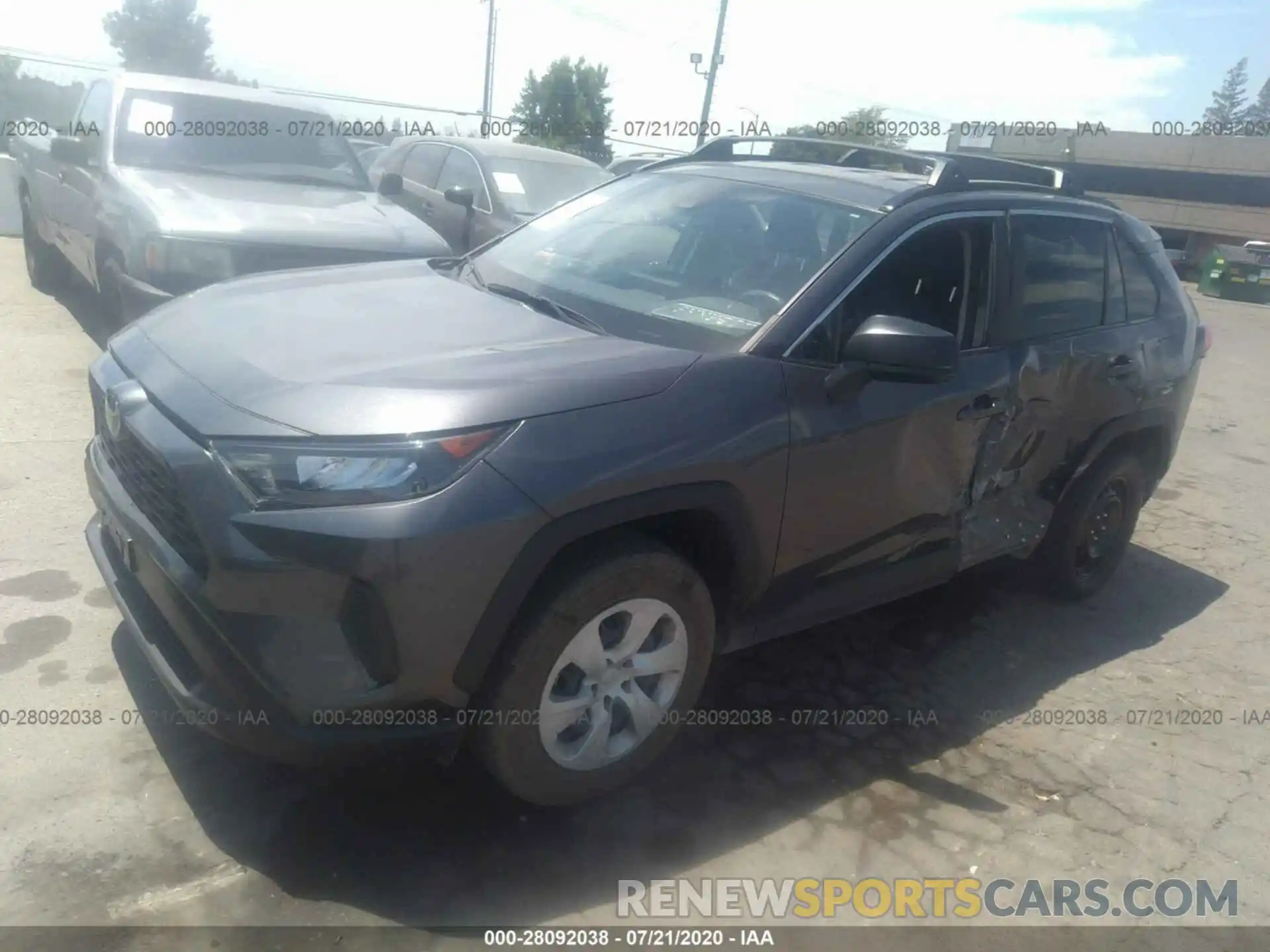 2 Photograph of a damaged car JTMH1RFV5KJ003724 TOYOTA RAV4 2019