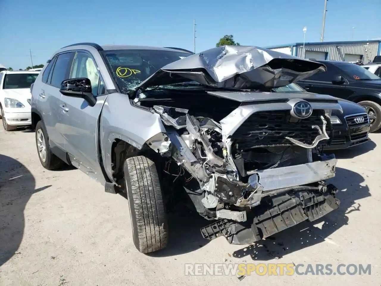 1 Photograph of a damaged car JTMH1RFV5KJ006087 TOYOTA RAV4 2019