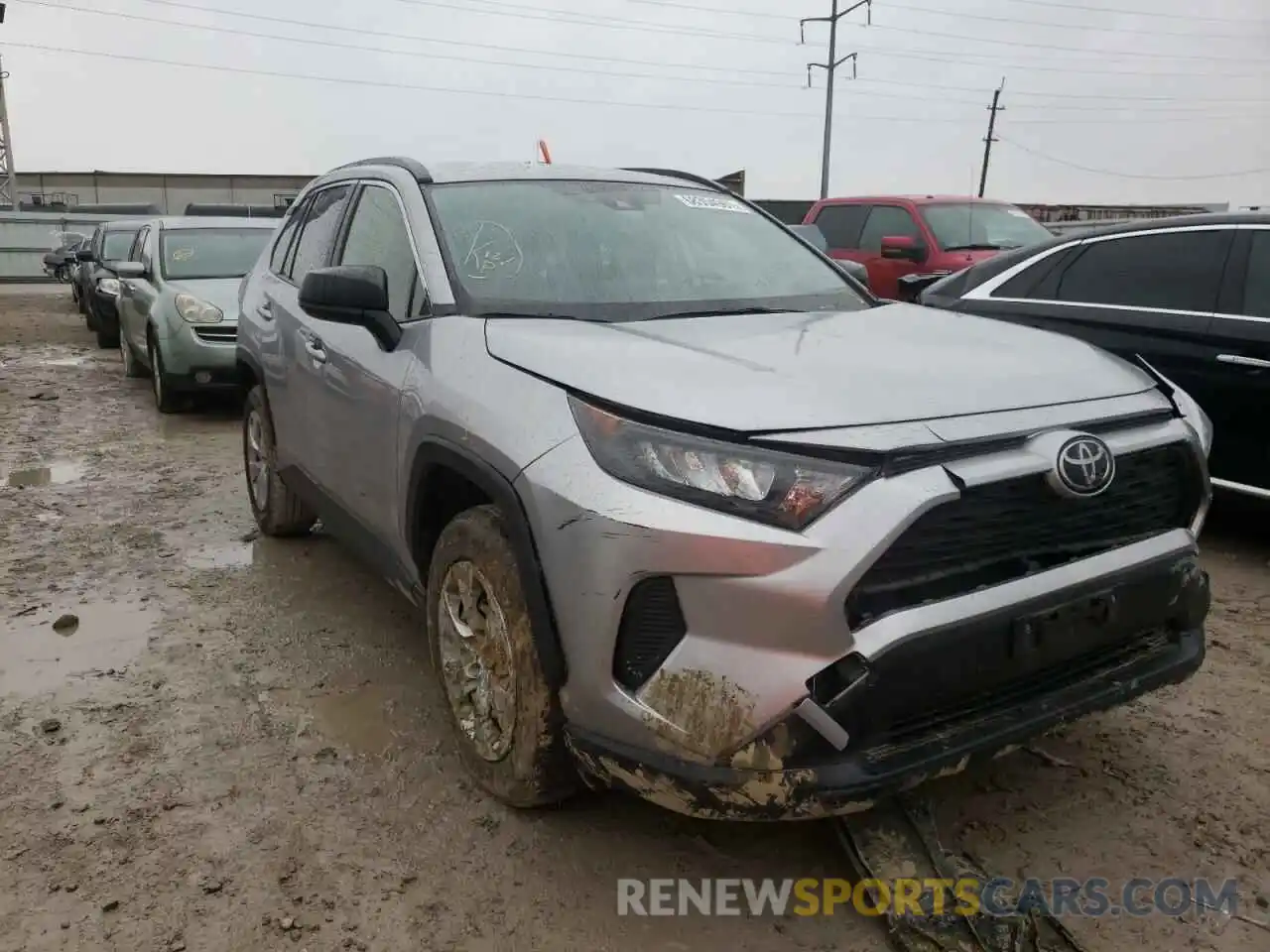 1 Photograph of a damaged car JTMH1RFV5KJ008874 TOYOTA RAV4 2019