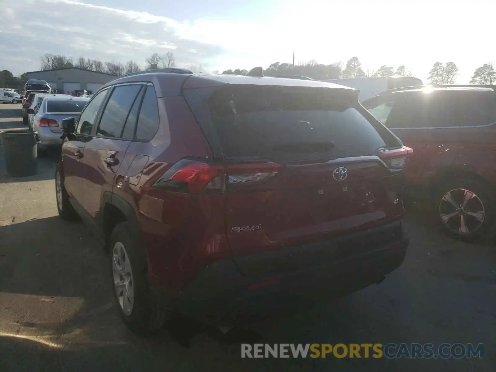 3 Photograph of a damaged car JTMH1RFV6KD003584 TOYOTA RAV4 2019