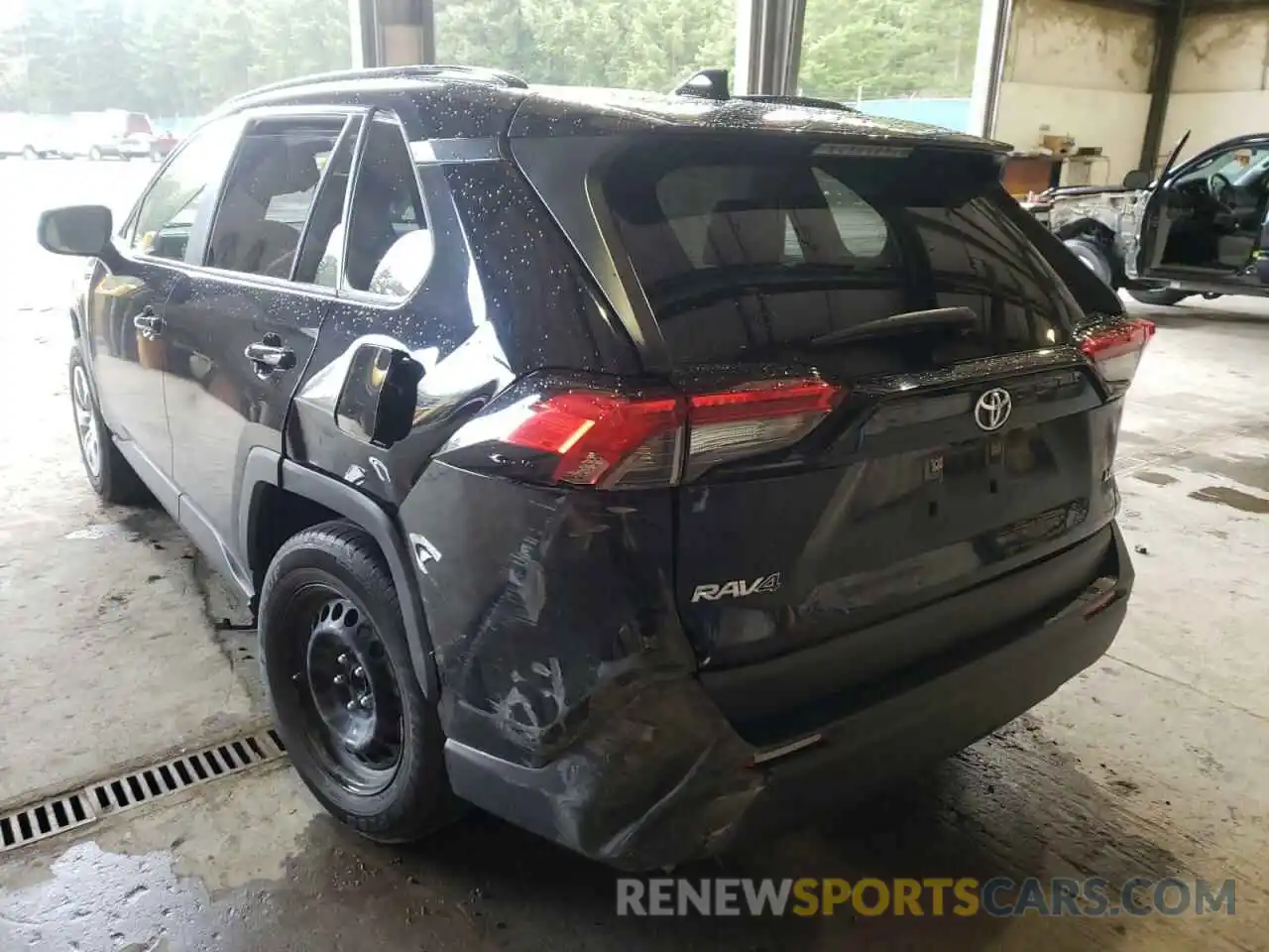 3 Фотография поврежденного автомобиля JTMH1RFV6KD004766 TOYOTA RAV4 2019