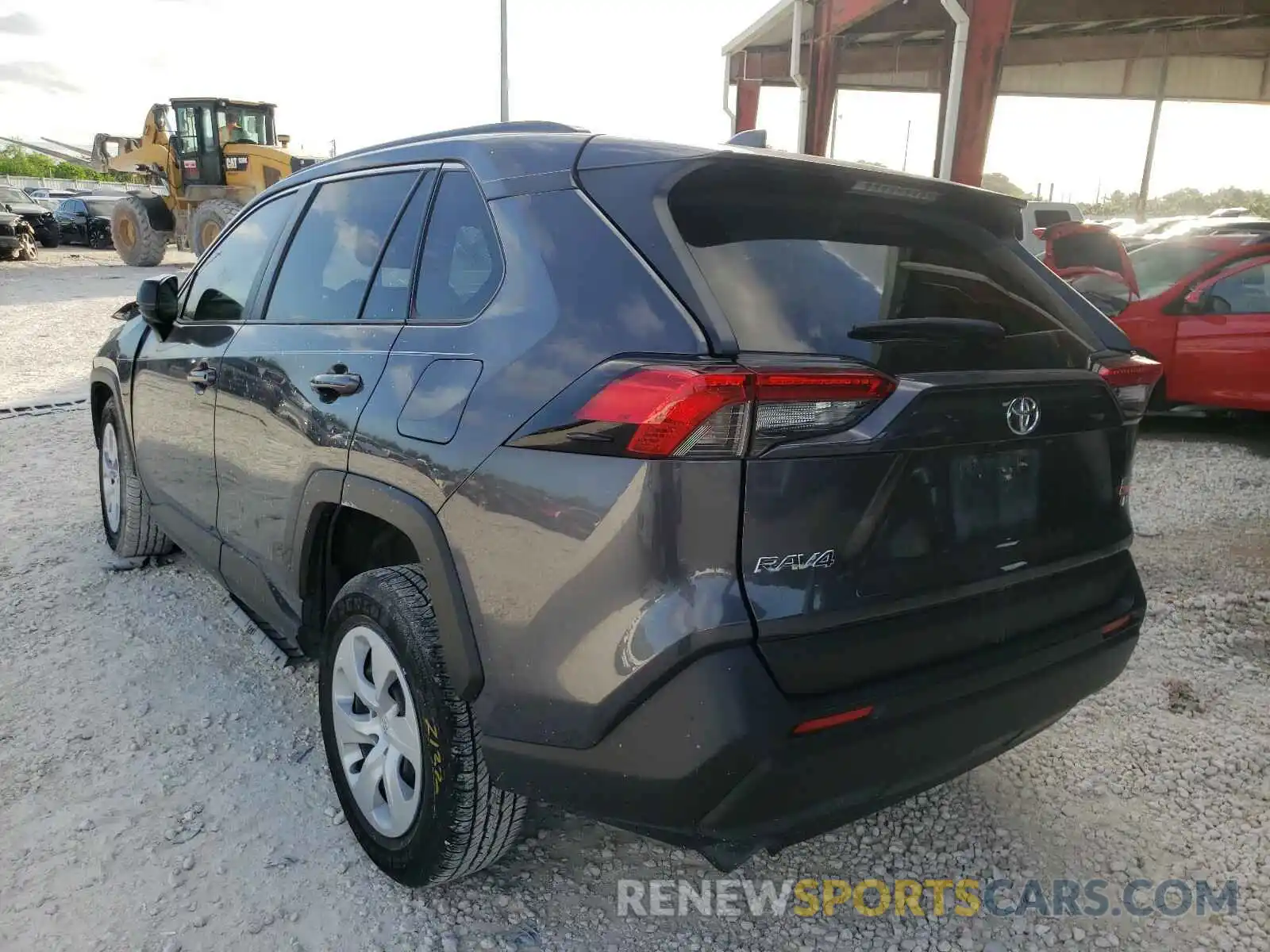 3 Photograph of a damaged car JTMH1RFV6KD005660 TOYOTA RAV4 2019