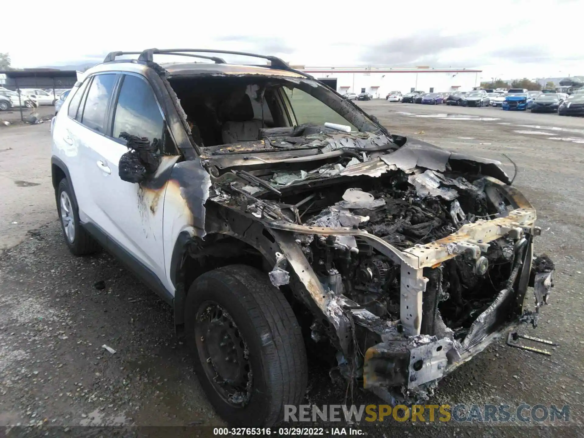 1 Photograph of a damaged car JTMH1RFV6KD006226 TOYOTA RAV4 2019