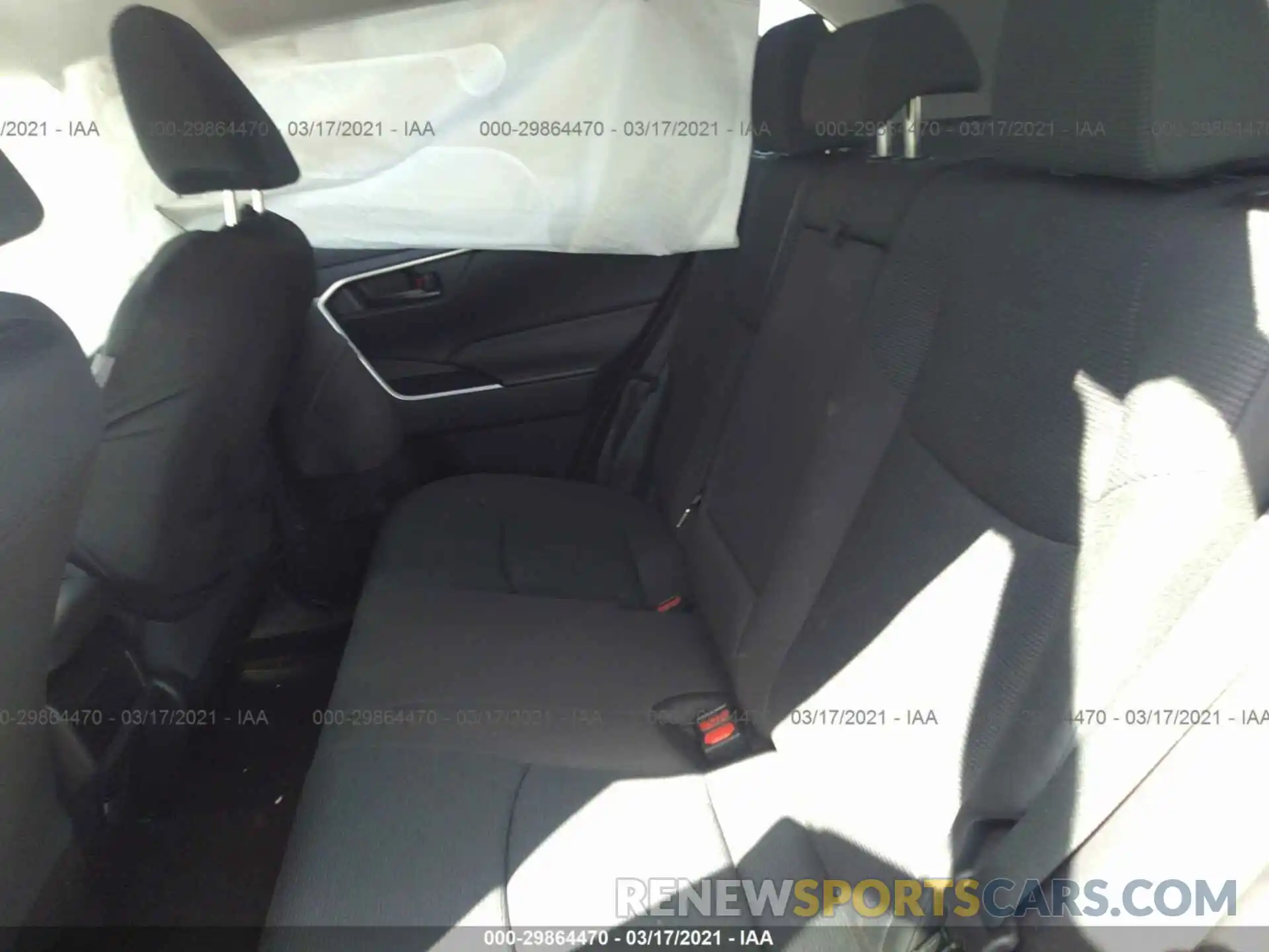 8 Фотография поврежденного автомобиля JTMH1RFV6KD007120 TOYOTA RAV4 2019