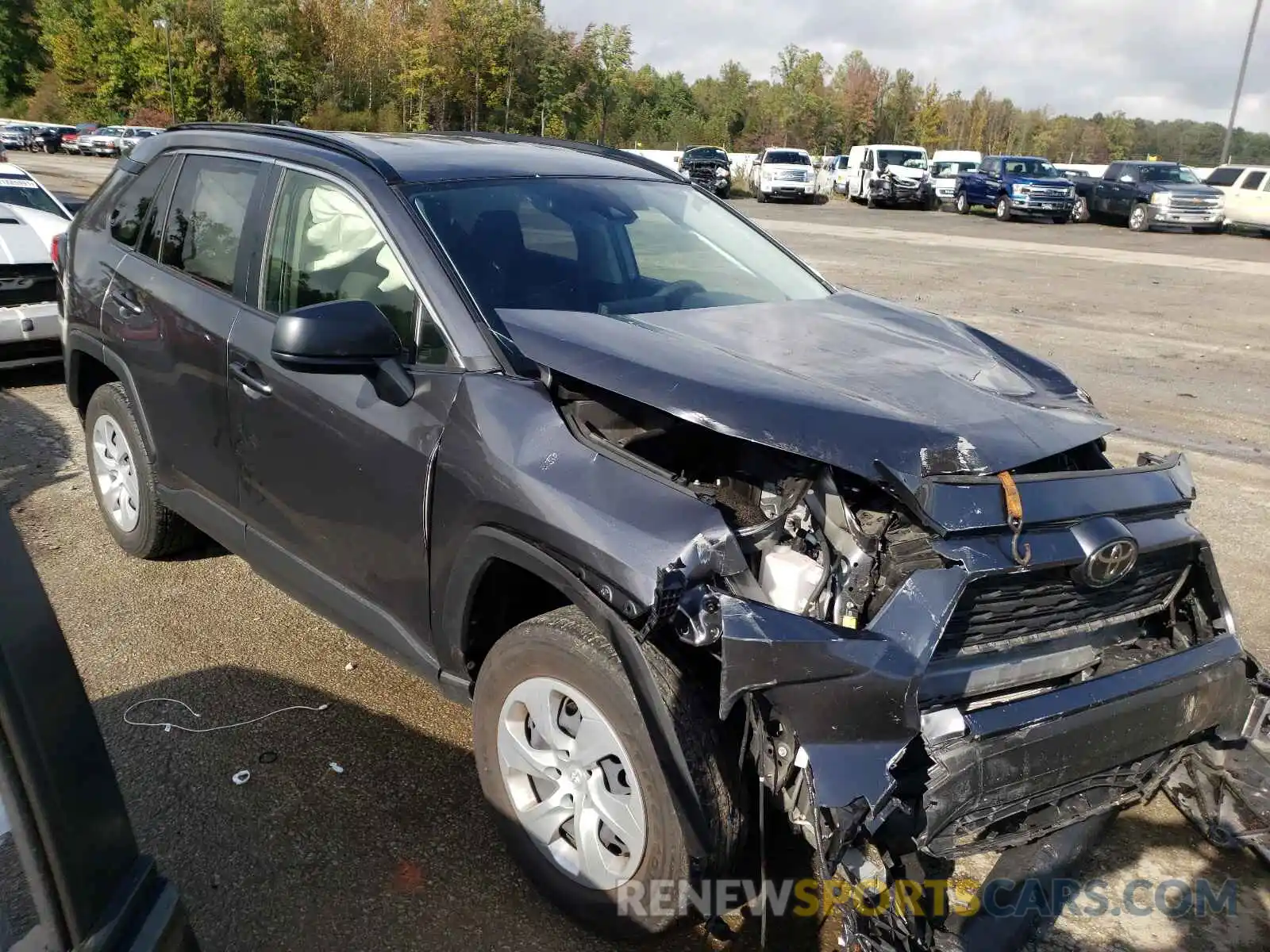 1 Photograph of a damaged car JTMH1RFV6KD504877 TOYOTA RAV4 2019