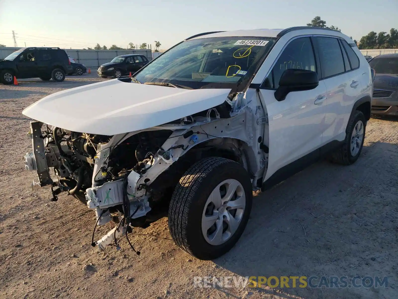 2 Photograph of a damaged car JTMH1RFV6KD506807 TOYOTA RAV4 2019