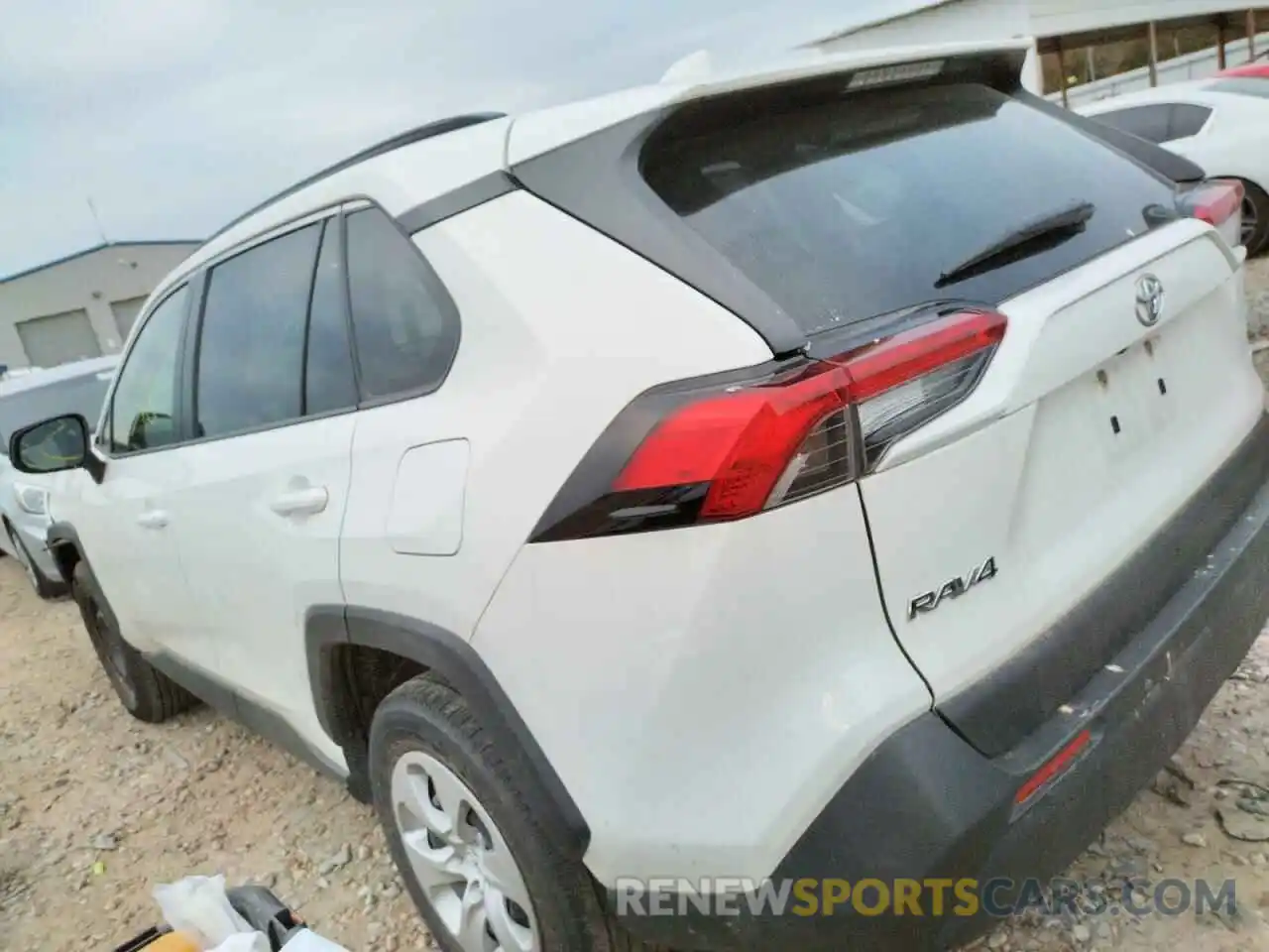 3 Photograph of a damaged car JTMH1RFV6KD507259 TOYOTA RAV4 2019