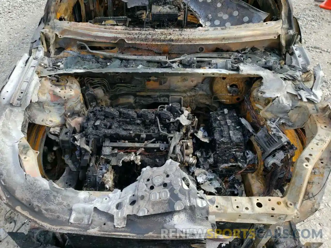 7 Photograph of a damaged car JTMH1RFV6KD509450 TOYOTA RAV4 2019