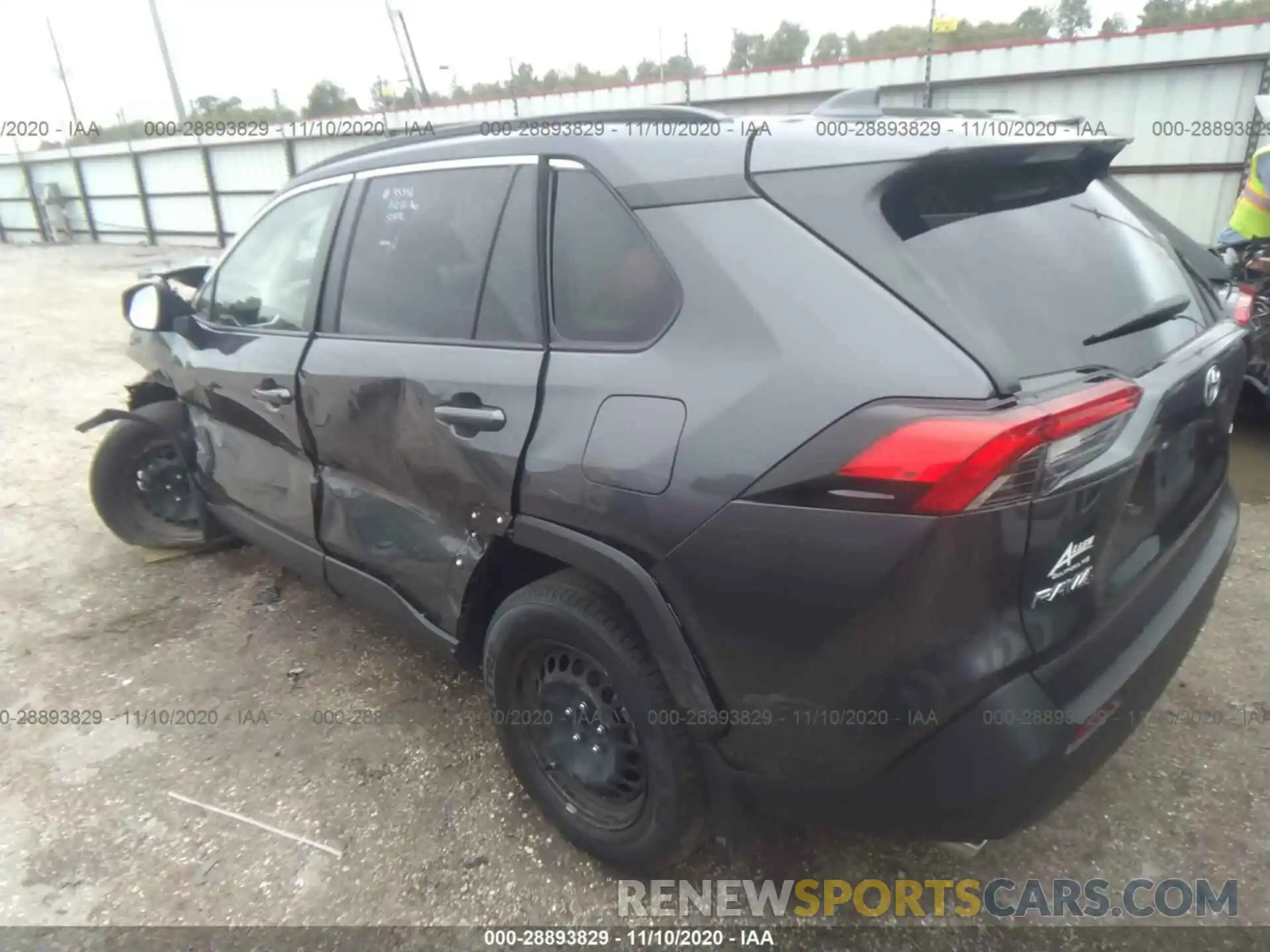 3 Photograph of a damaged car JTMH1RFV6KD512350 TOYOTA RAV4 2019