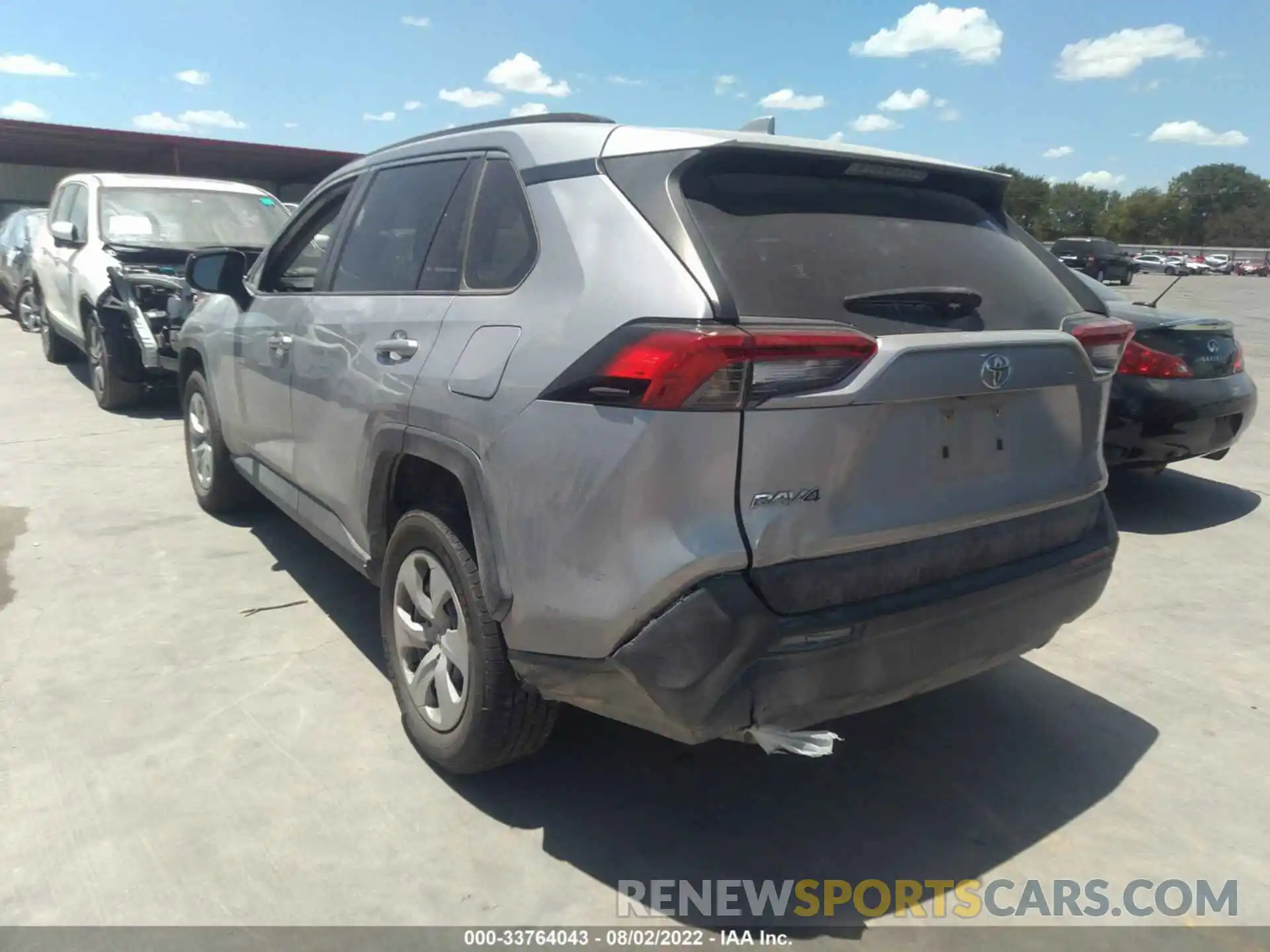 3 Фотография поврежденного автомобиля JTMH1RFV6KJ003179 TOYOTA RAV4 2019