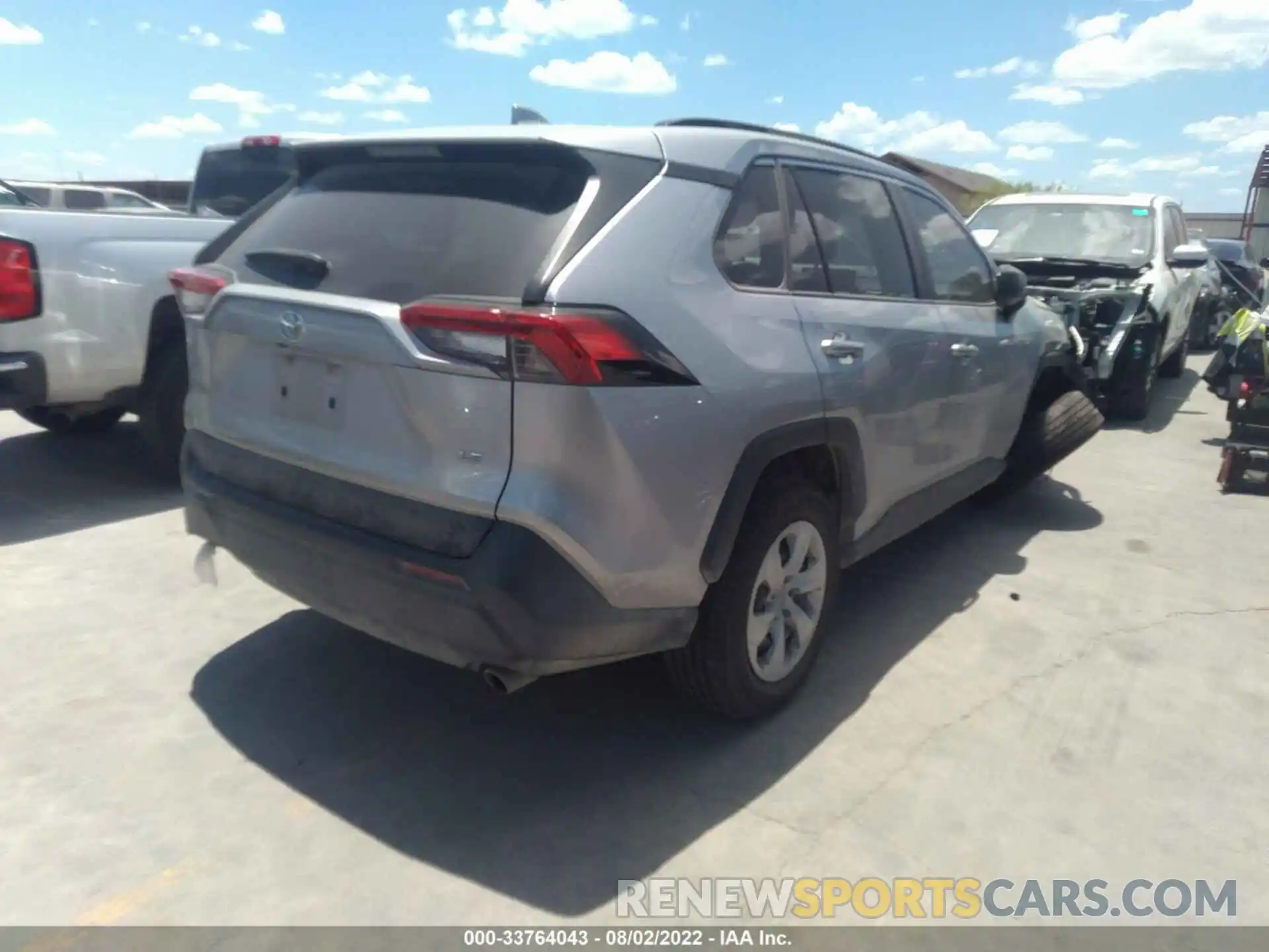 4 Фотография поврежденного автомобиля JTMH1RFV6KJ003179 TOYOTA RAV4 2019