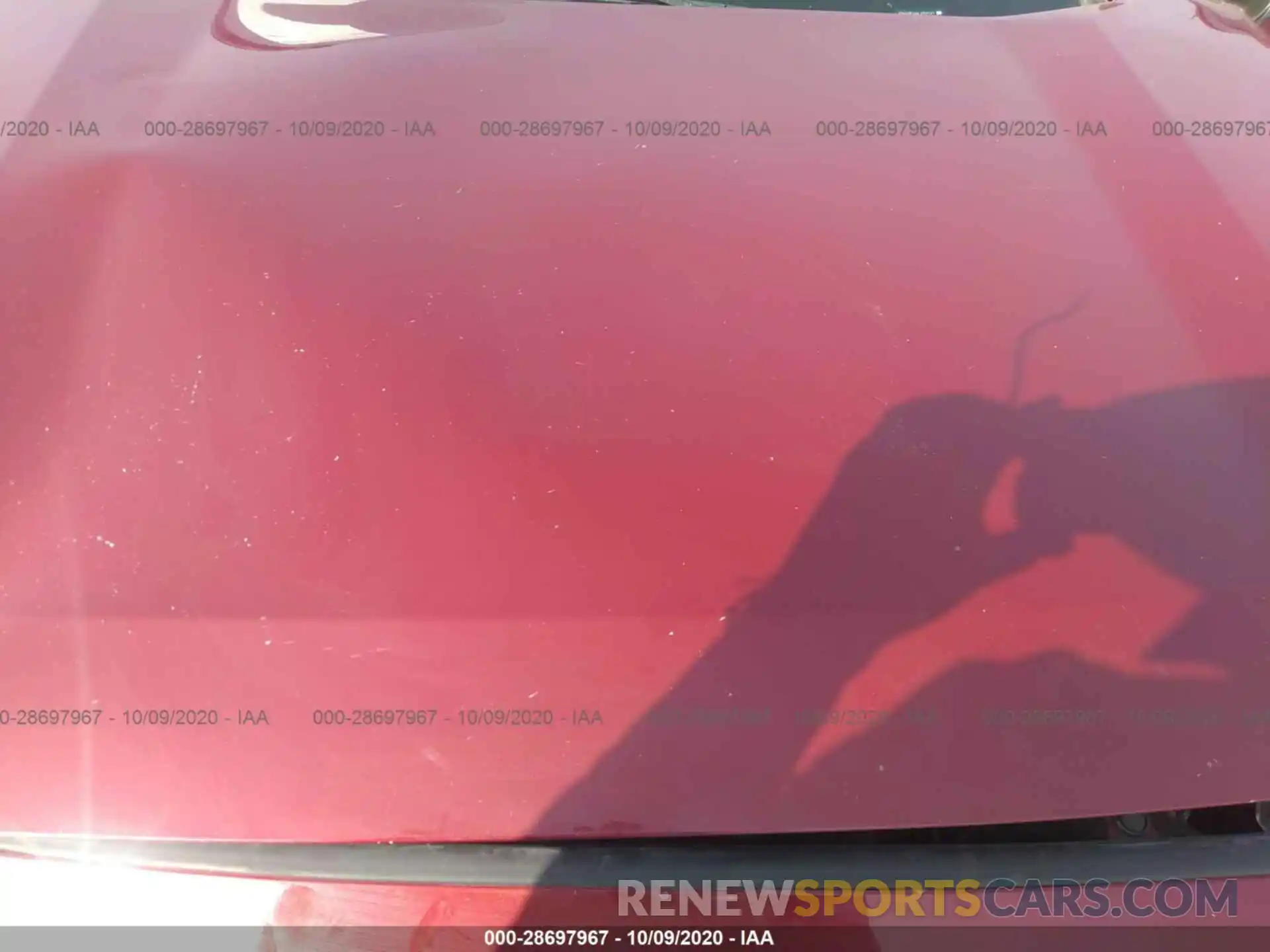 10 Photograph of a damaged car JTMH1RFV6KJ003747 TOYOTA RAV4 2019
