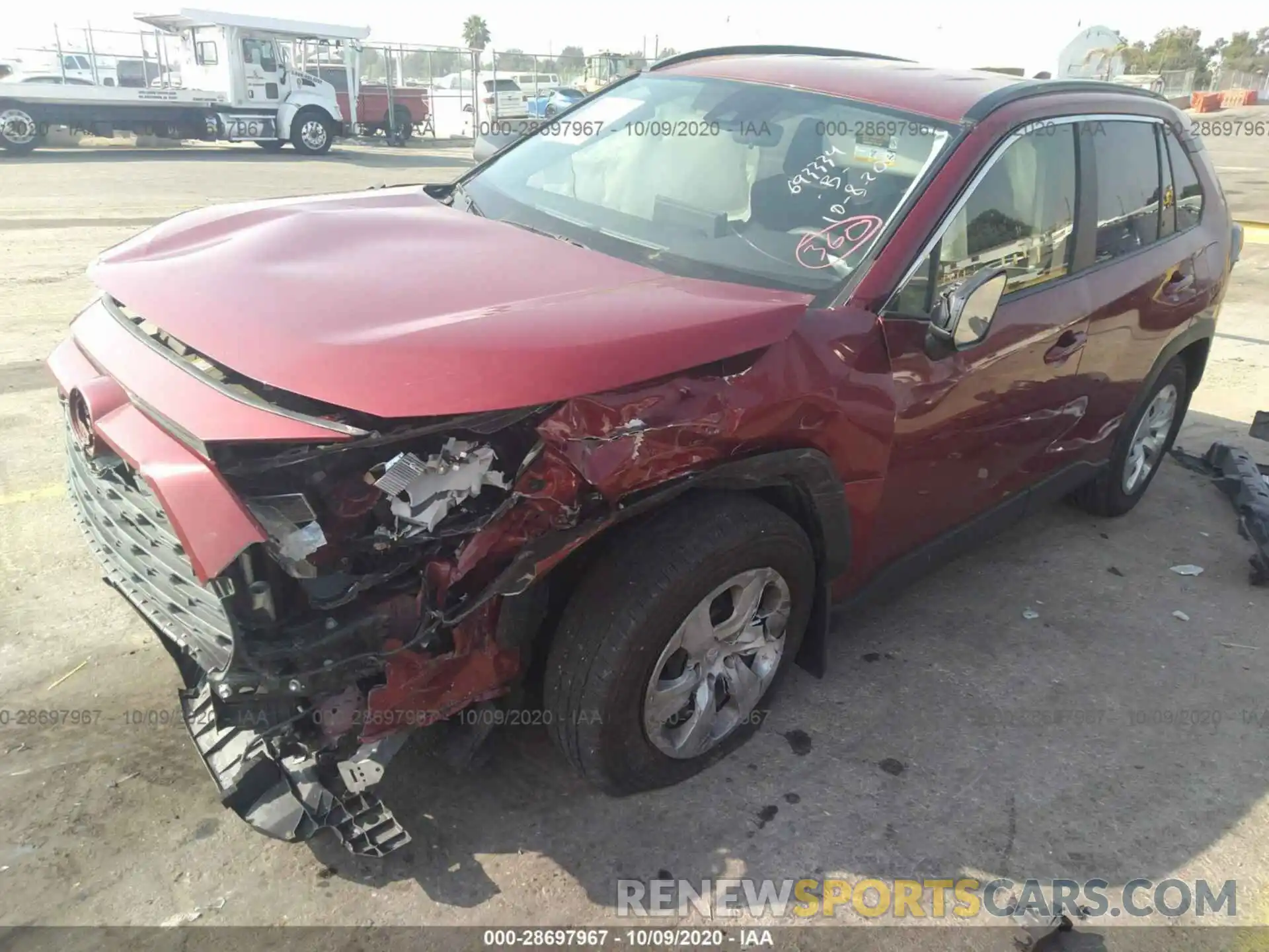 2 Photograph of a damaged car JTMH1RFV6KJ003747 TOYOTA RAV4 2019